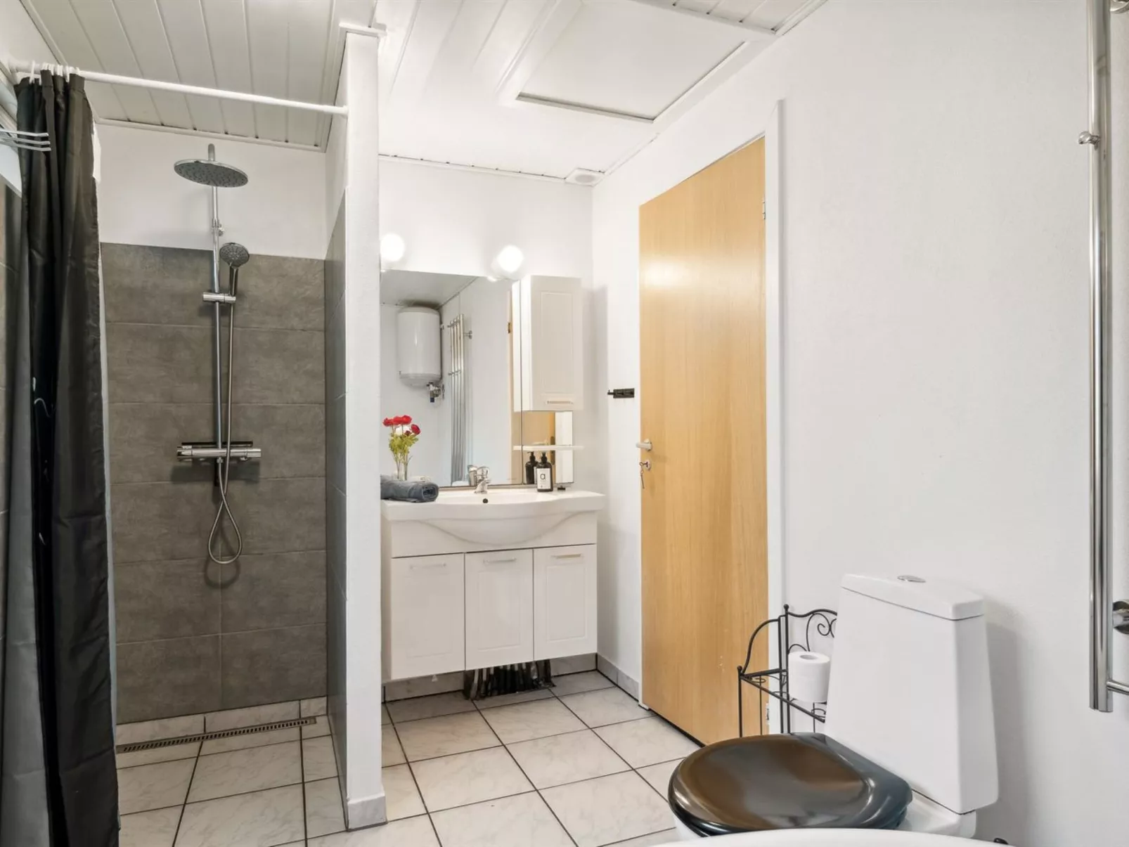 "Chris" -  from the sea-Binnen