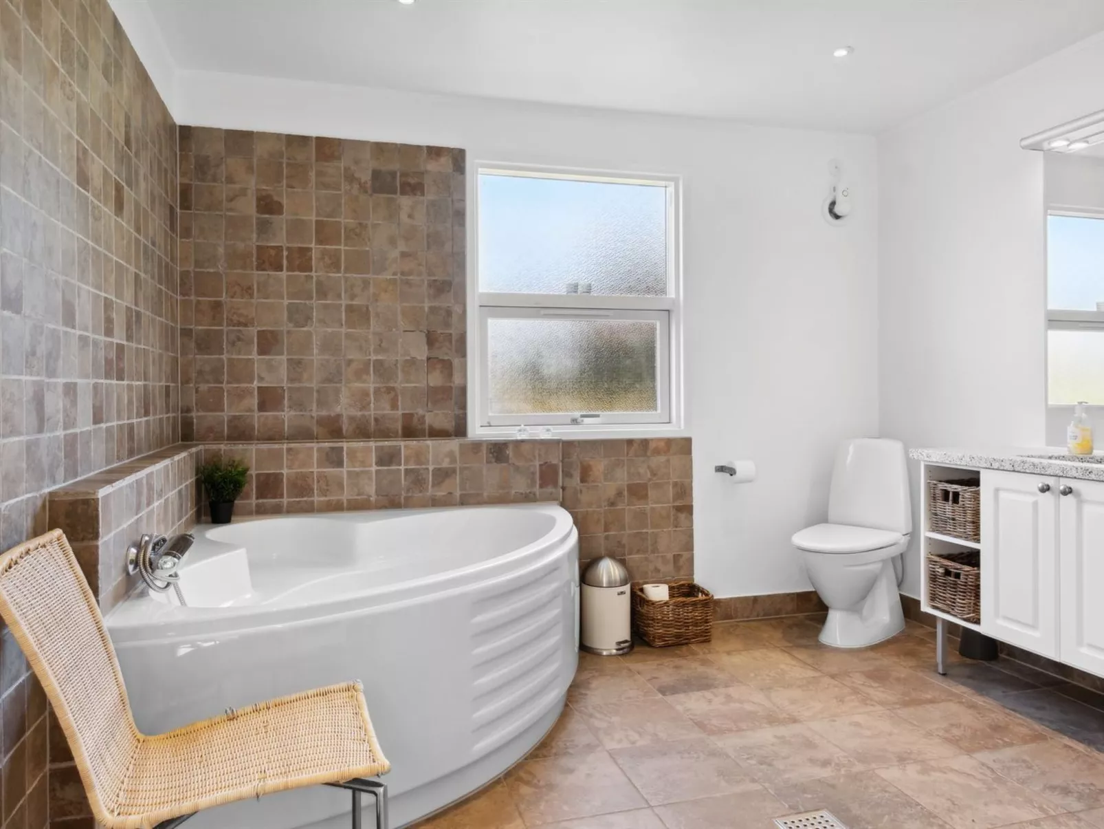 "Elmo" - 800m from the sea-Binnen