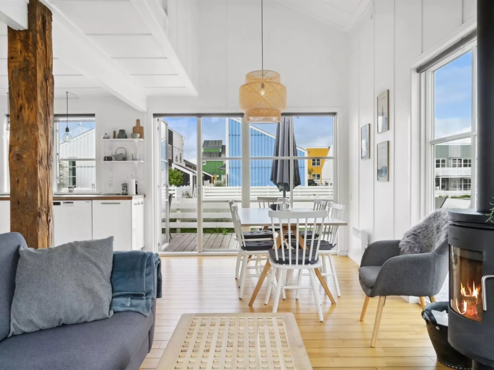 "Annlis" - 5m from the sea-Binnen