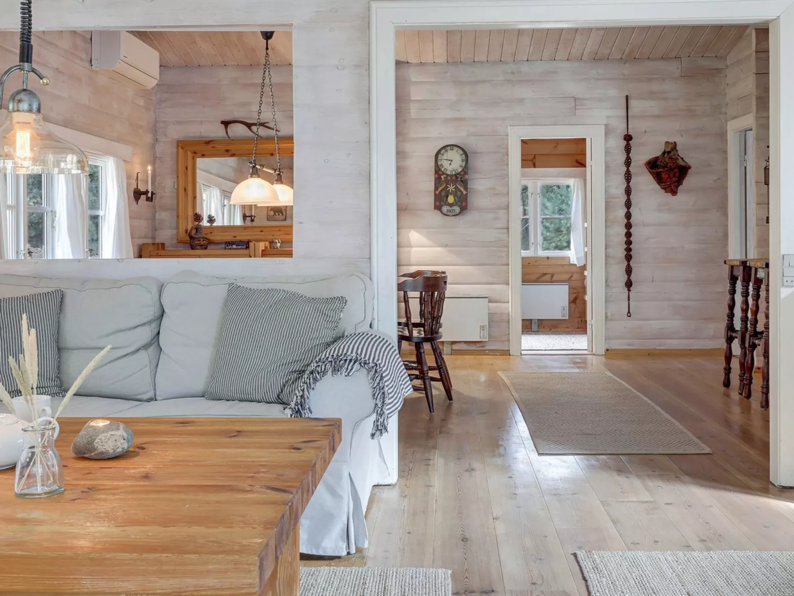 "Solfred" - 200m from the sea-Binnen