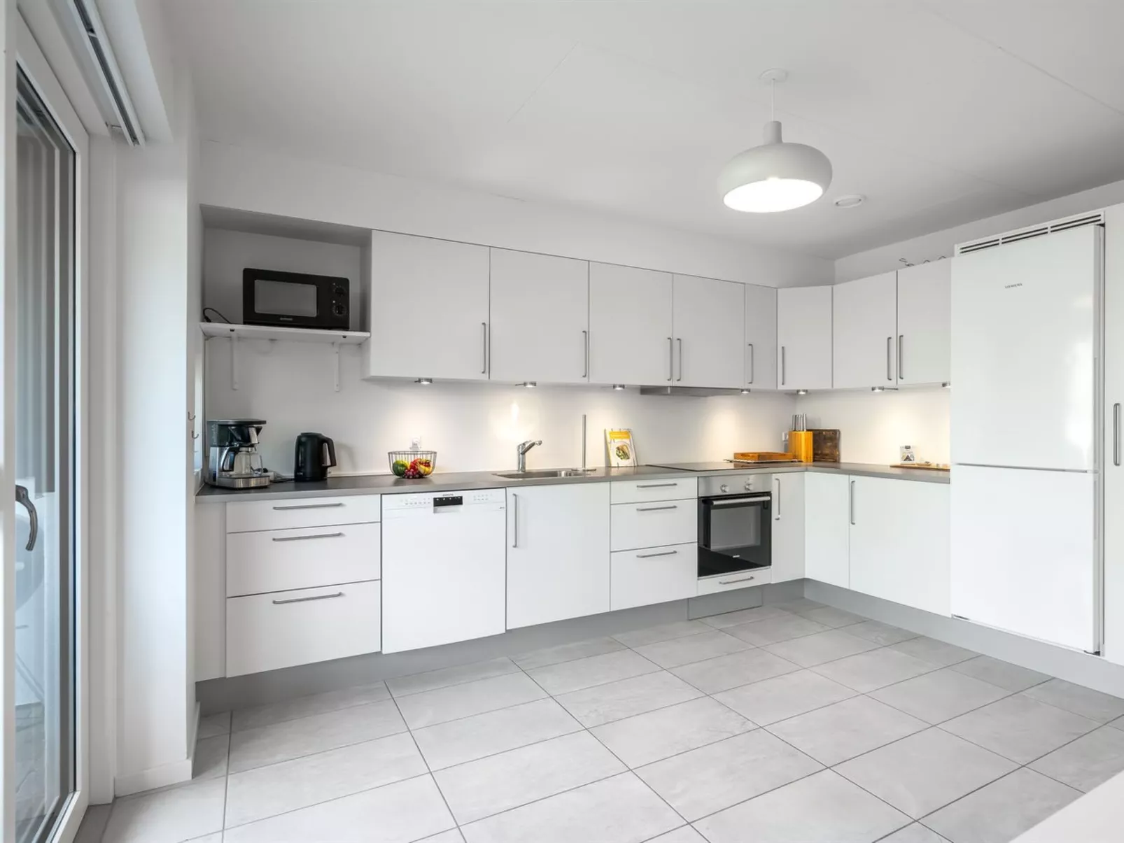 "Flugha" - 600m from the sea-Binnen