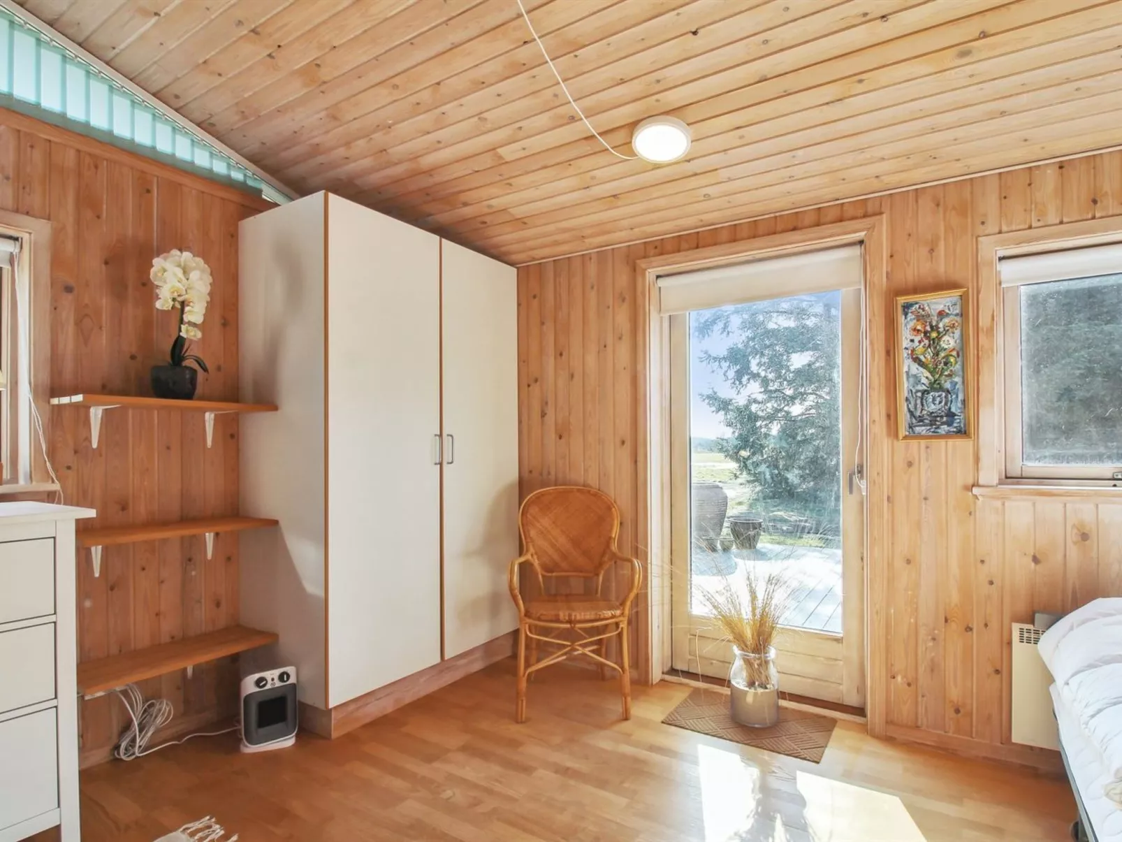 "Tuukka" - 350m from the sea-Binnen