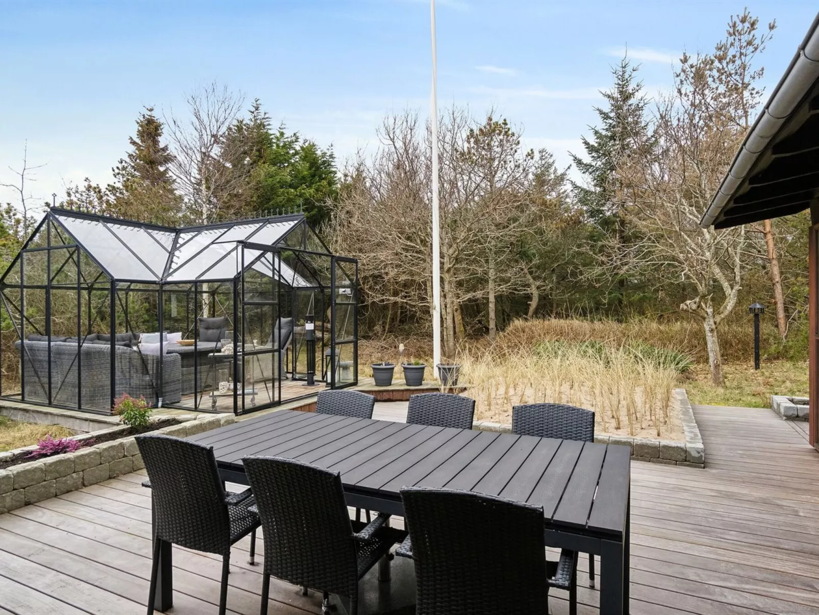 "Nannah" - 100m from the sea-Buiten