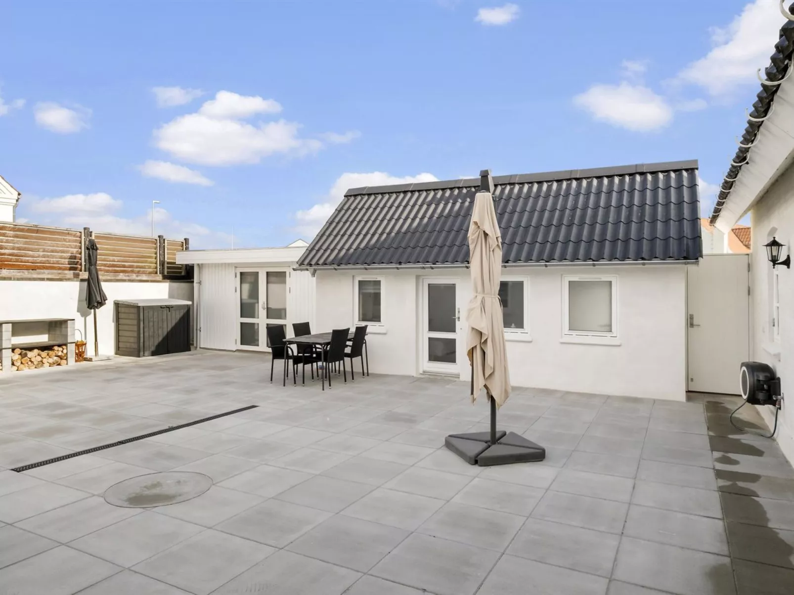 "Edin" - 100m from the sea-Buiten