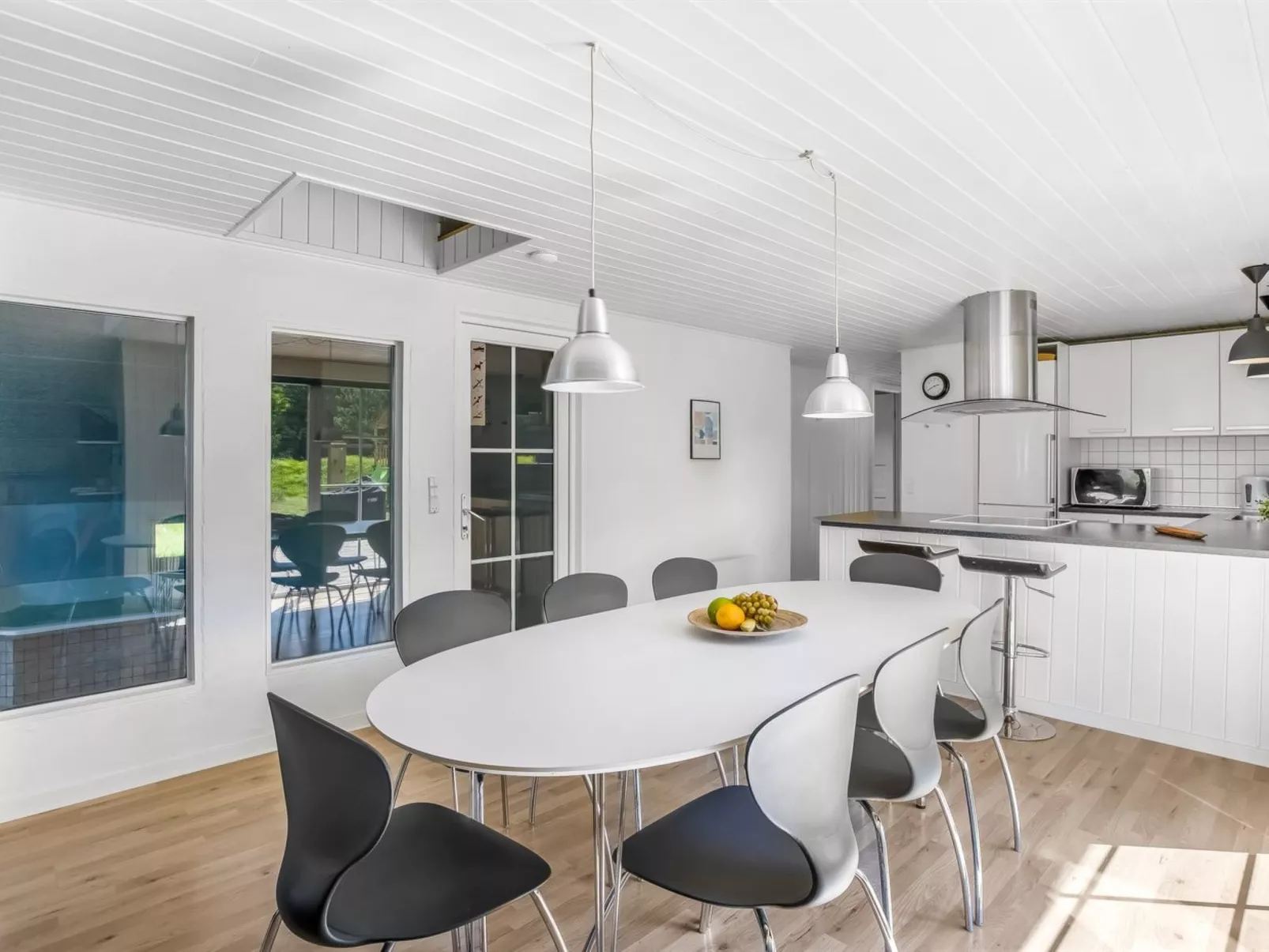 "Joseline" - 1.8km from the sea-Binnen