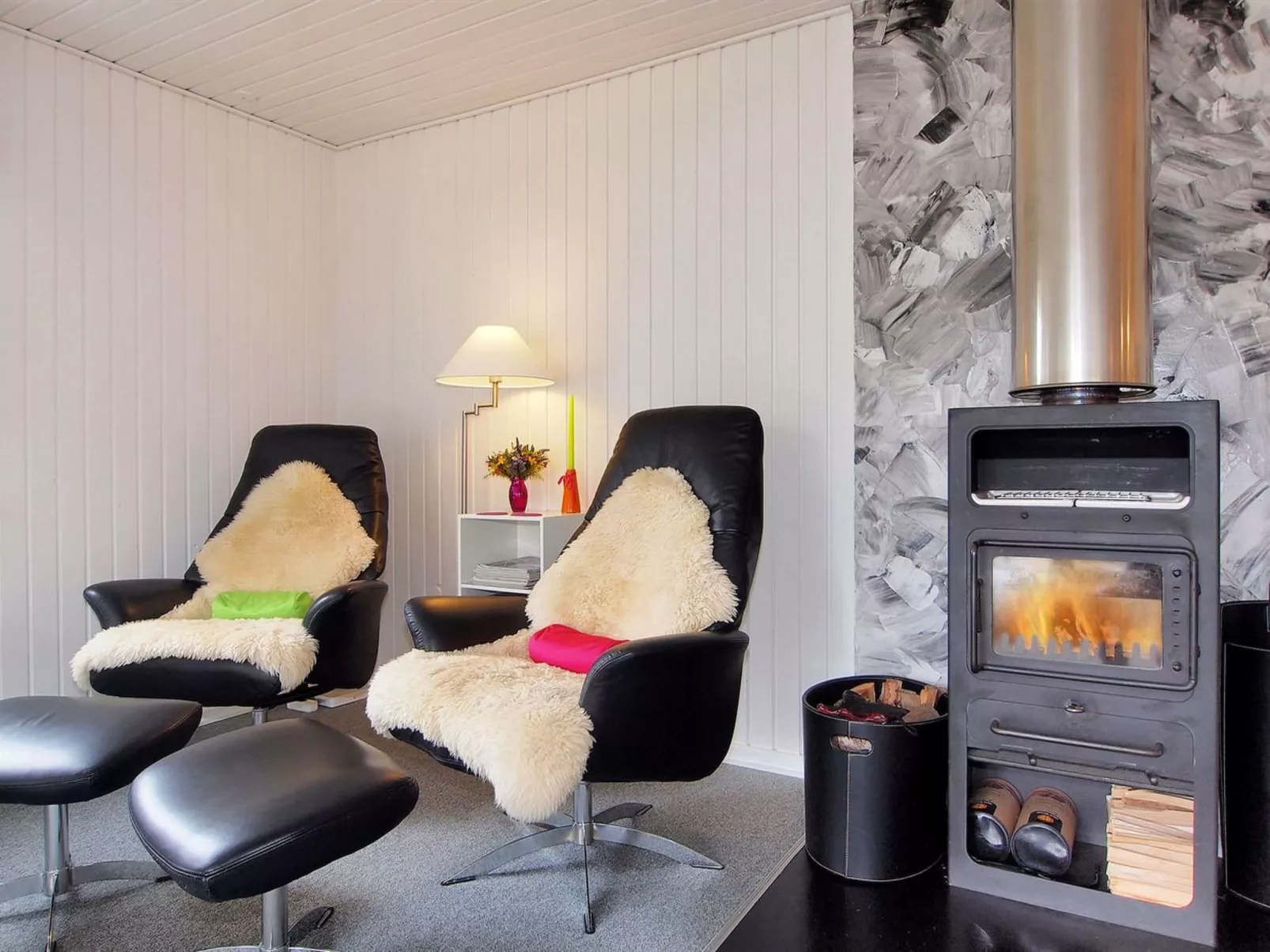 "Kadir" - 500m from the sea-Binnen