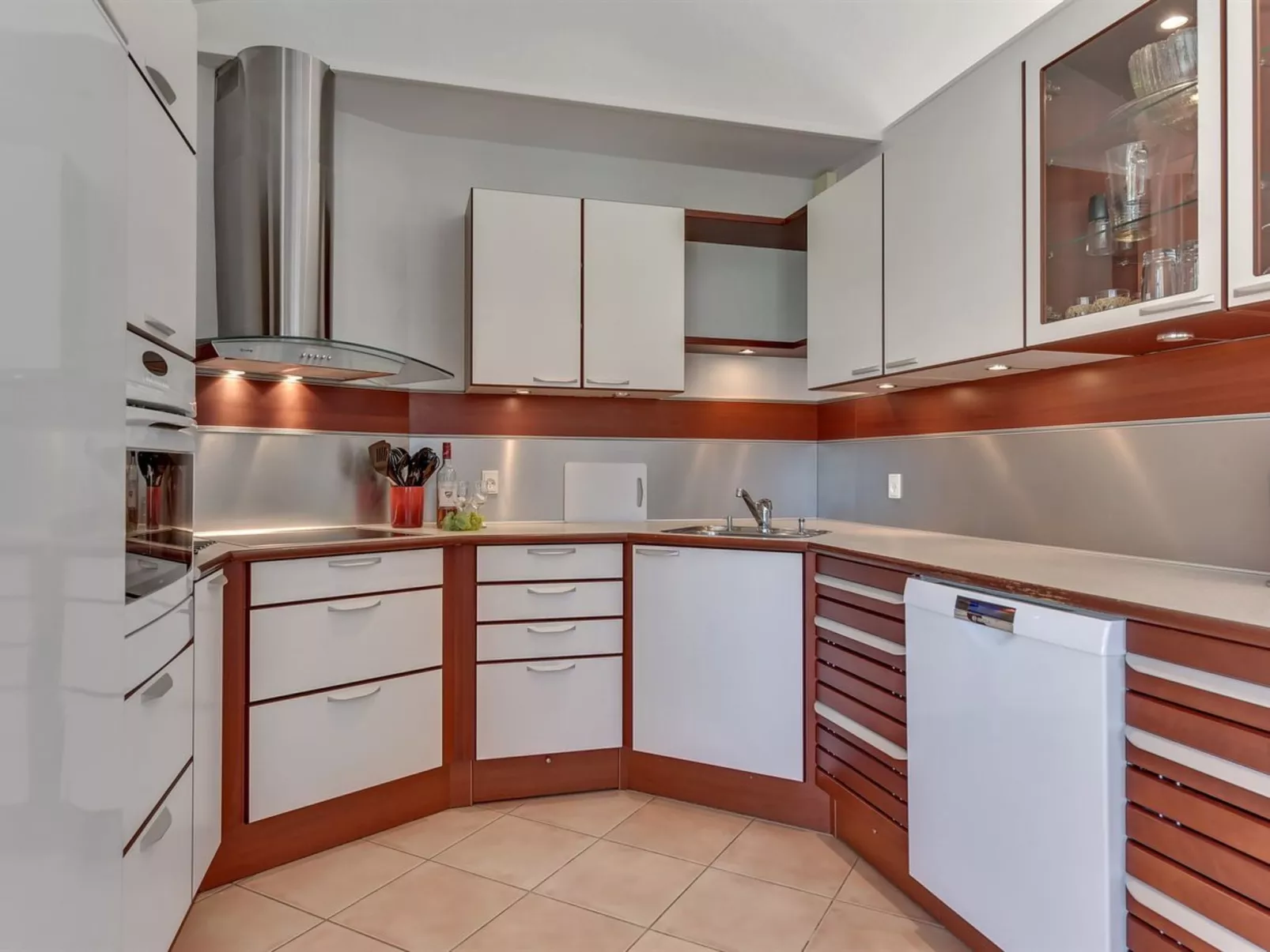 "Alfredine" - 1km from the sea-Binnen