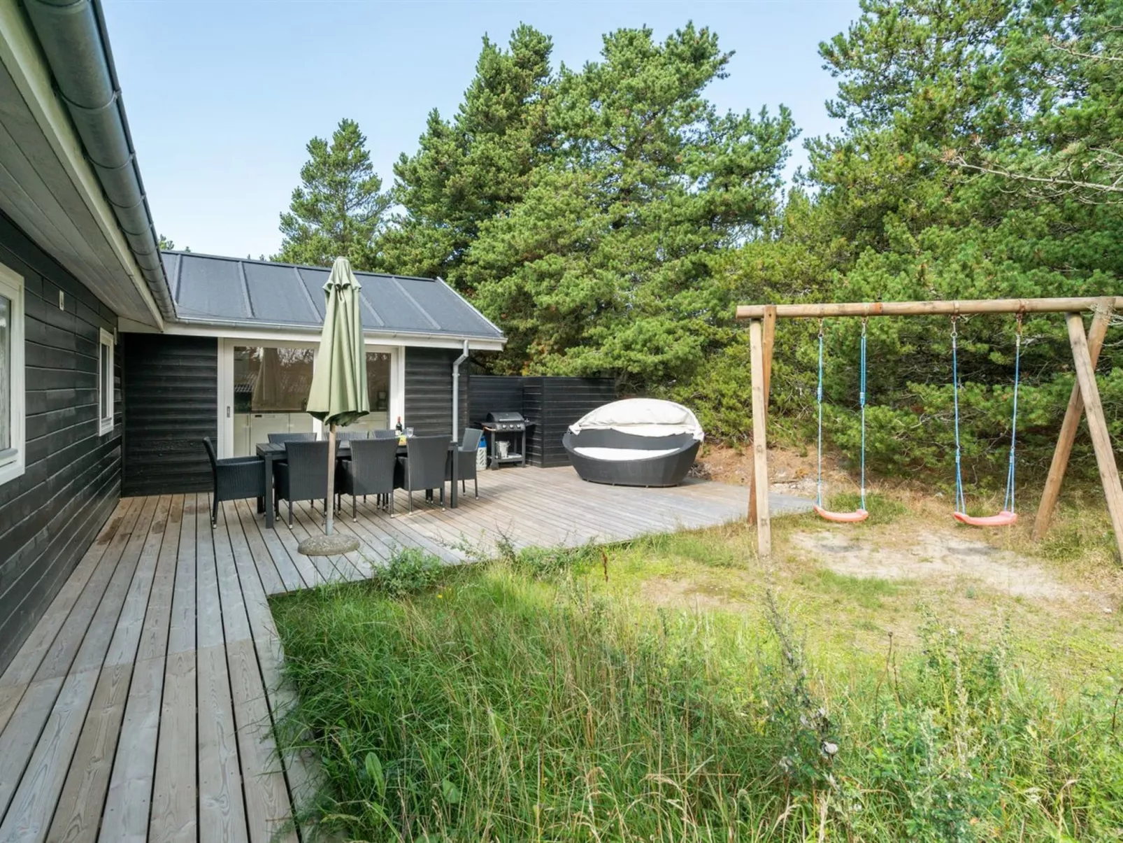 "Solgunn" - 900m from the sea-Buiten