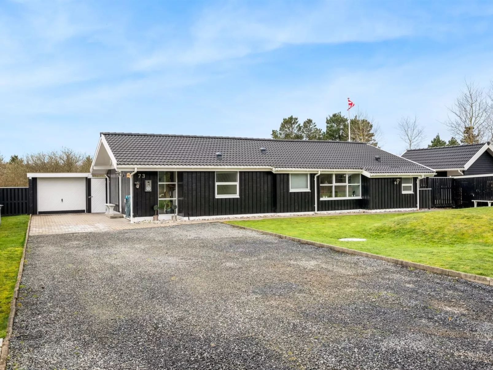 "Emilia" - 1.8km from the sea-Buiten