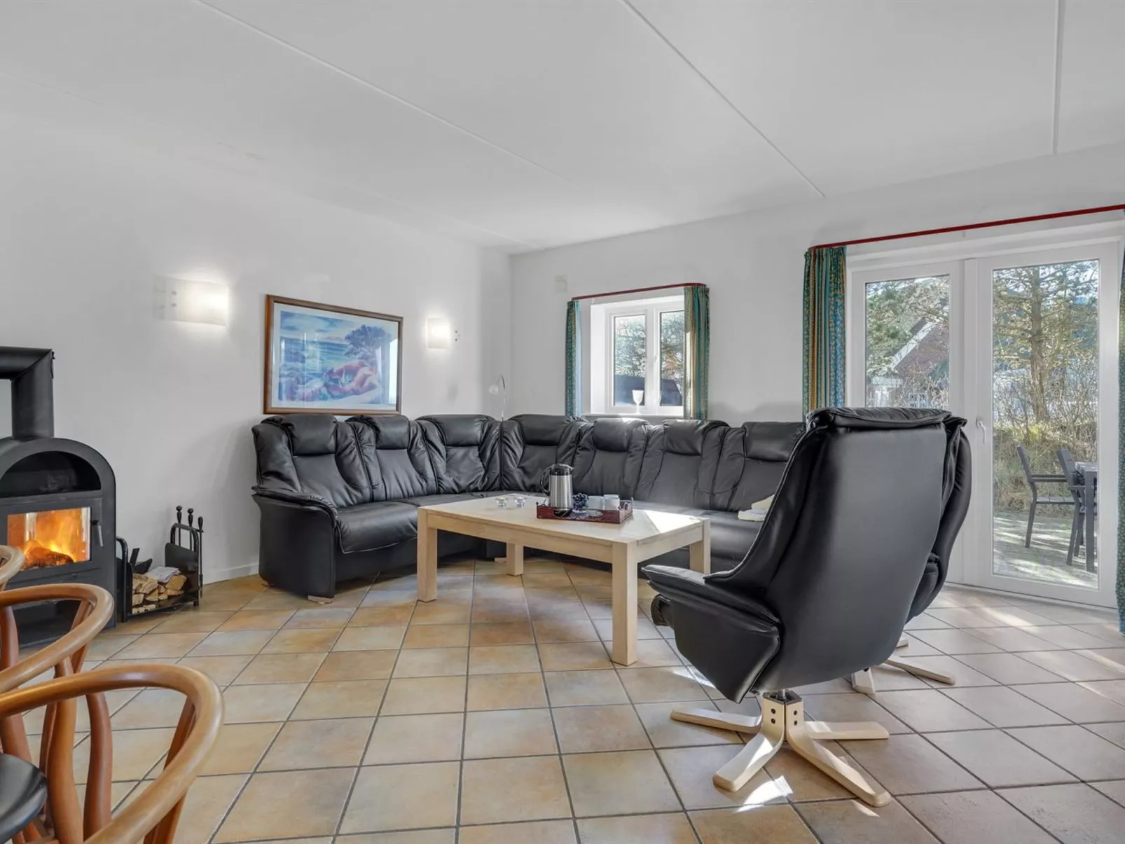 "Oneida" - 800m from the sea-Binnen