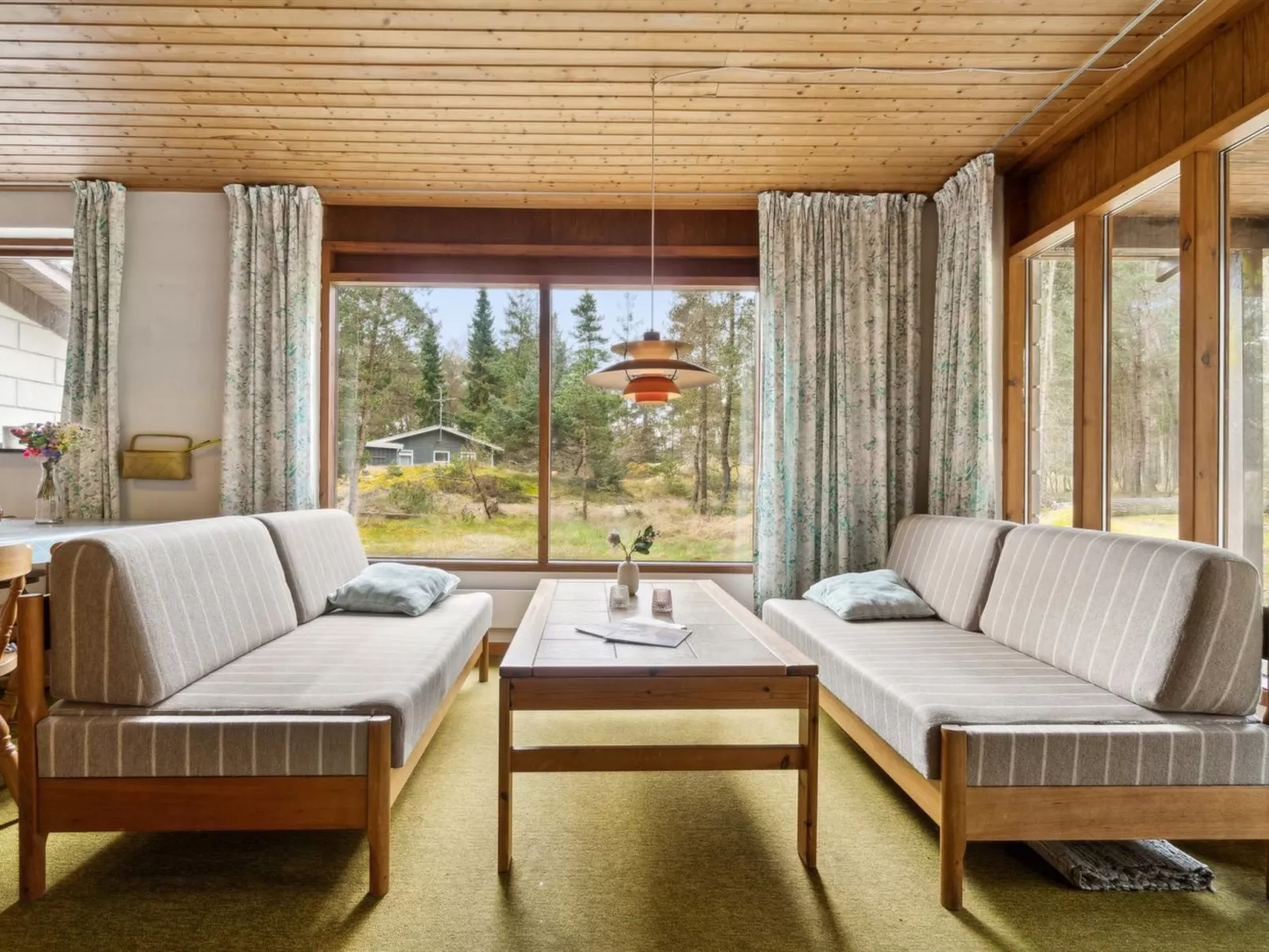 "Awa" - 800m from the sea-Binnen