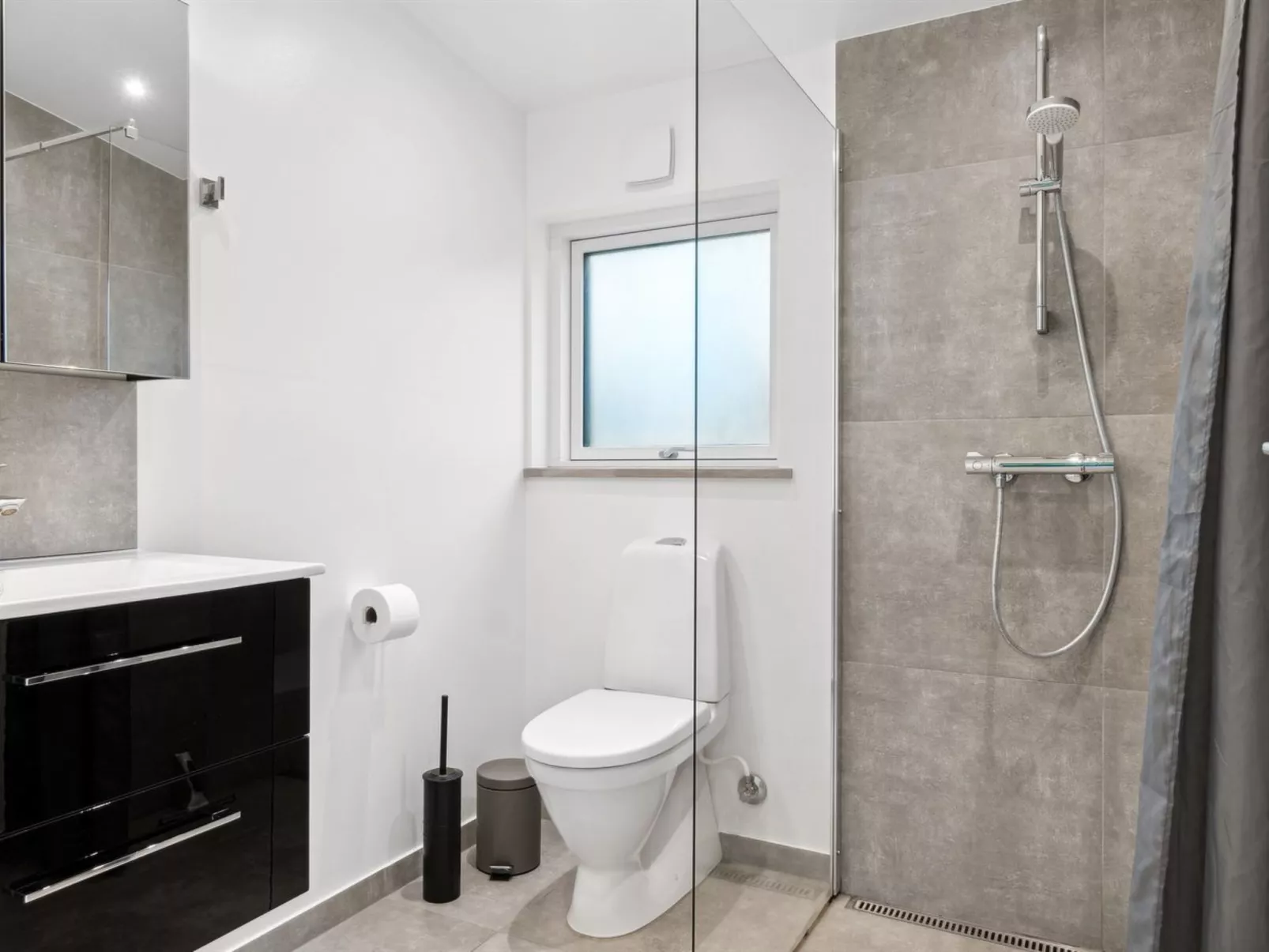 "Zezilie" - 500m from the sea-Binnen