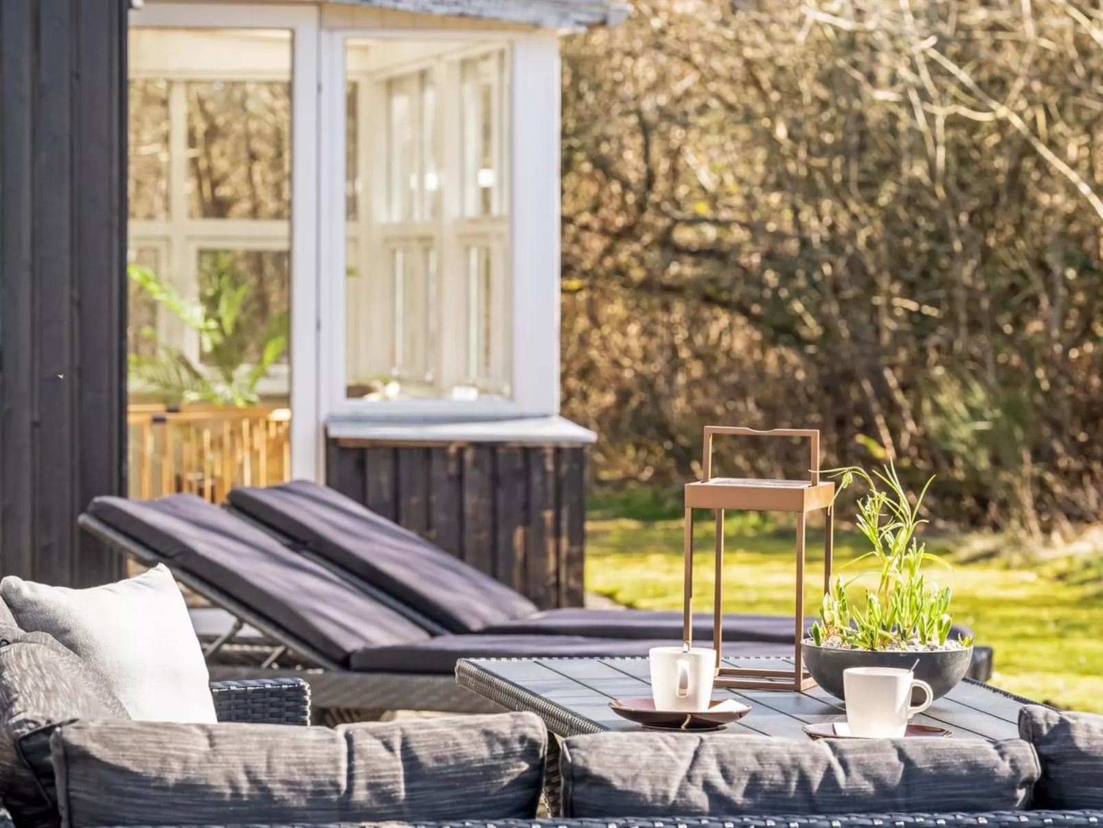 "Karmen" - 250m to the fjord-Buiten