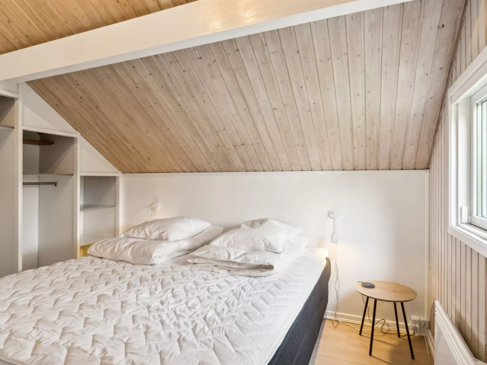 "Vaula" - 300m from the sea-Binnen