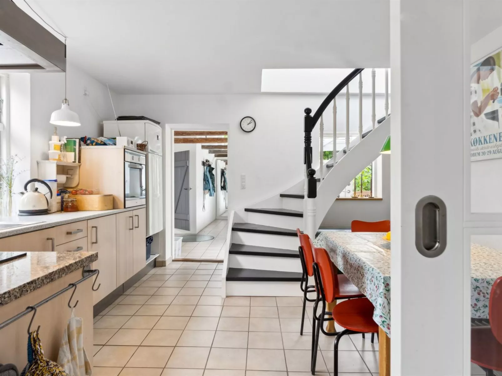 "Keyla" - 2.3km from the sea-Binnen