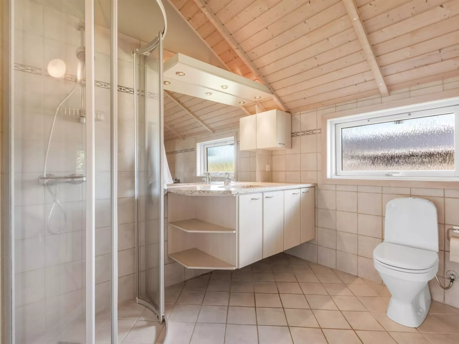 "Sylwia" - 250m to the fjord-Binnen