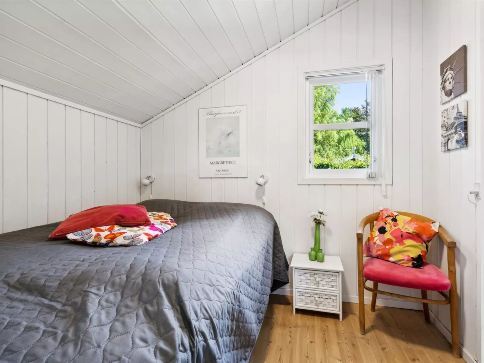 "Enida" - 350m to the fjord-Binnen