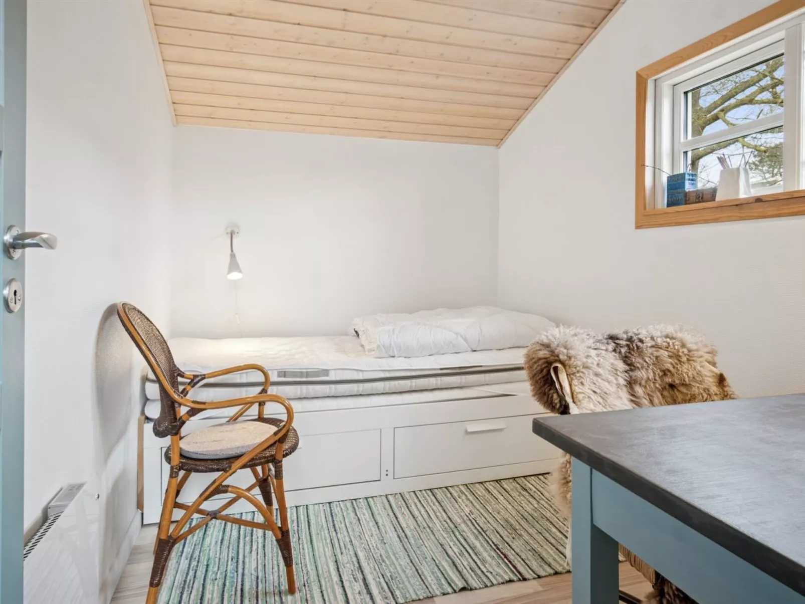 "Aksinja" - 700m from the sea-Binnen