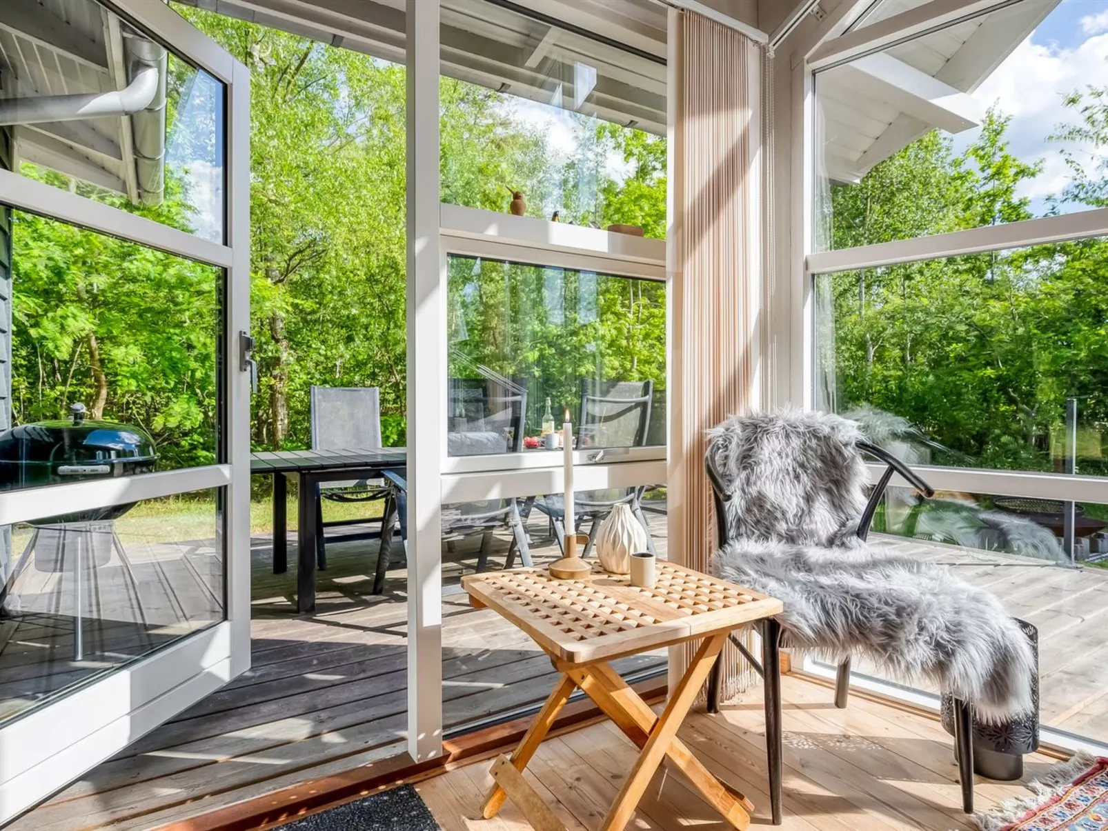 "Hellin" - 175m from the sea-Binnen