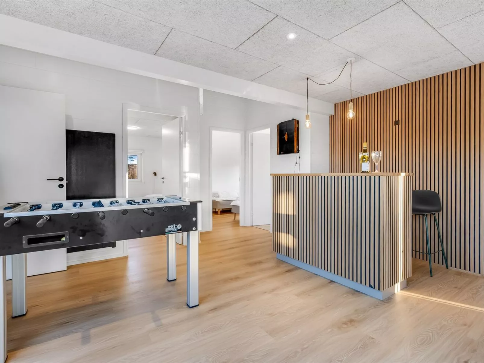 "Hana" - 800m from the sea-Binnen