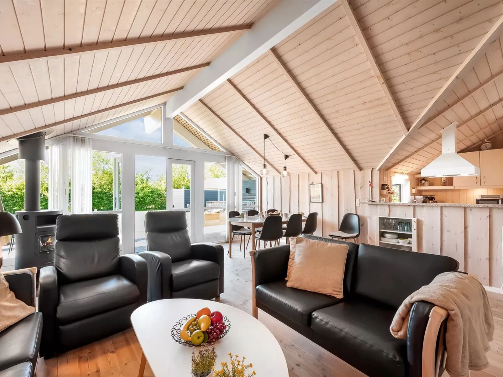 "Kuisma" - 1.1km to the fjord-Binnen