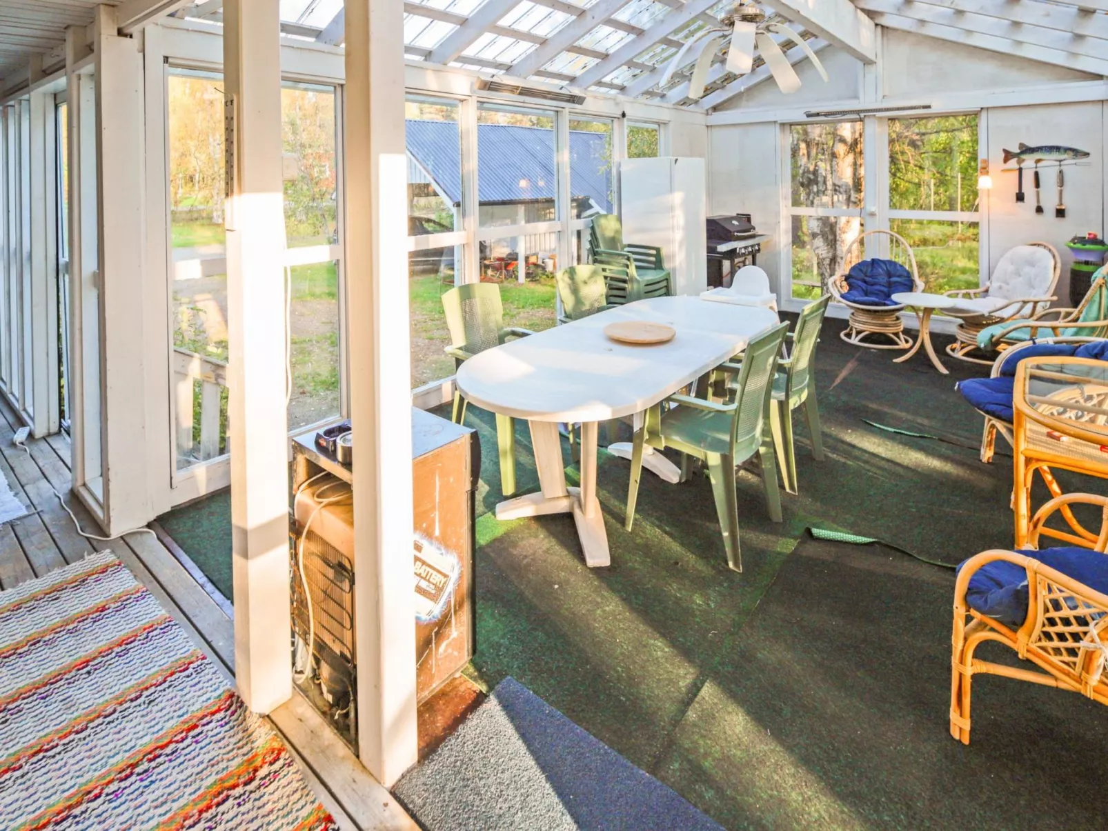 Lövgårdenin lohimaja-Binnen