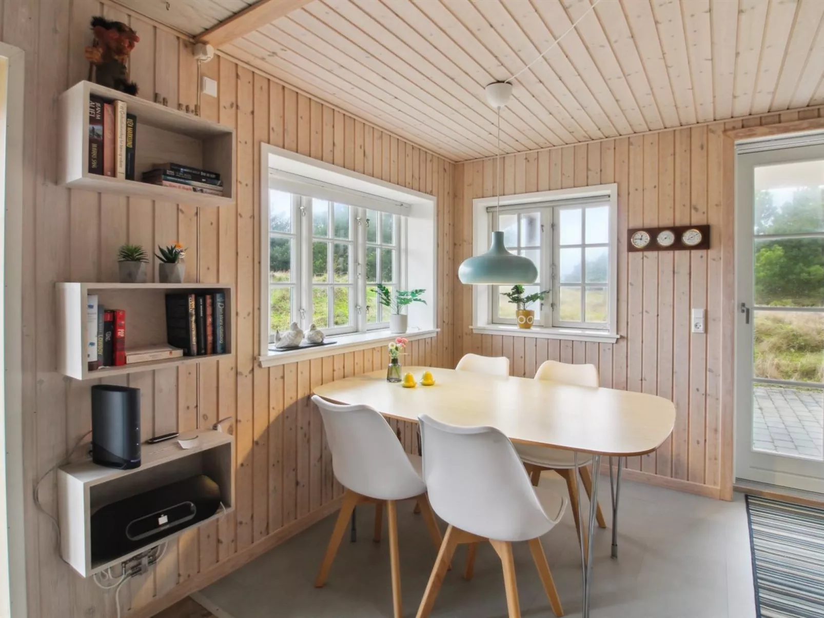 "Uddi" - 1.3km from the sea-Binnen