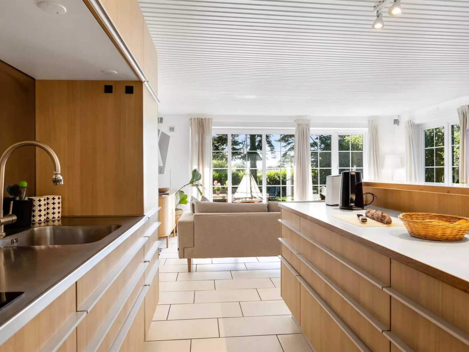 "Matild" - 250m from the sea-Binnen