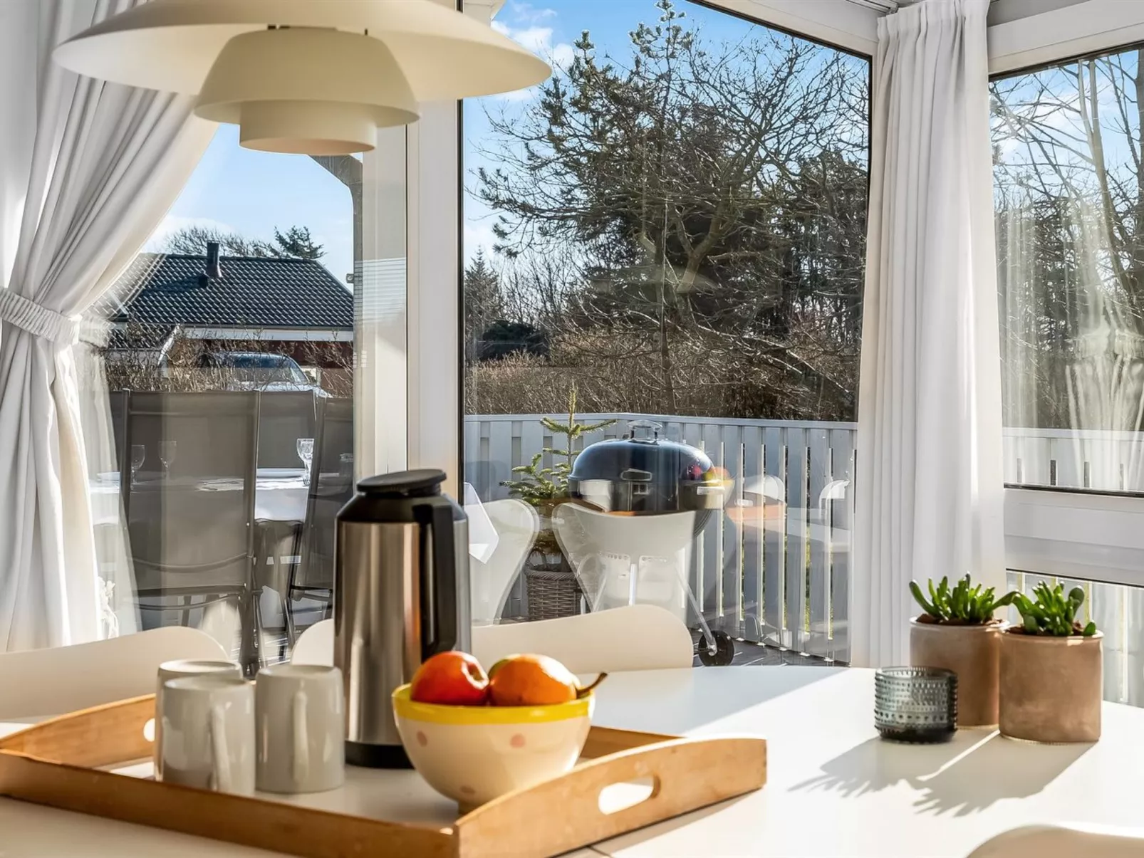 "Henri" - 1.2km from the sea-Binnen