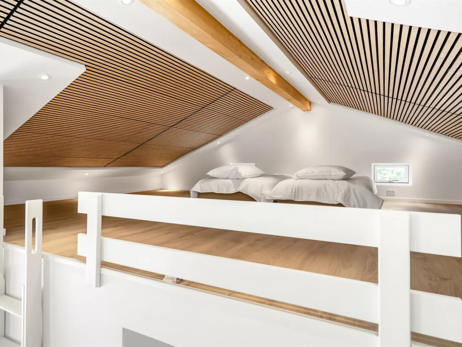 "Mads" - 700m from the sea-Binnen