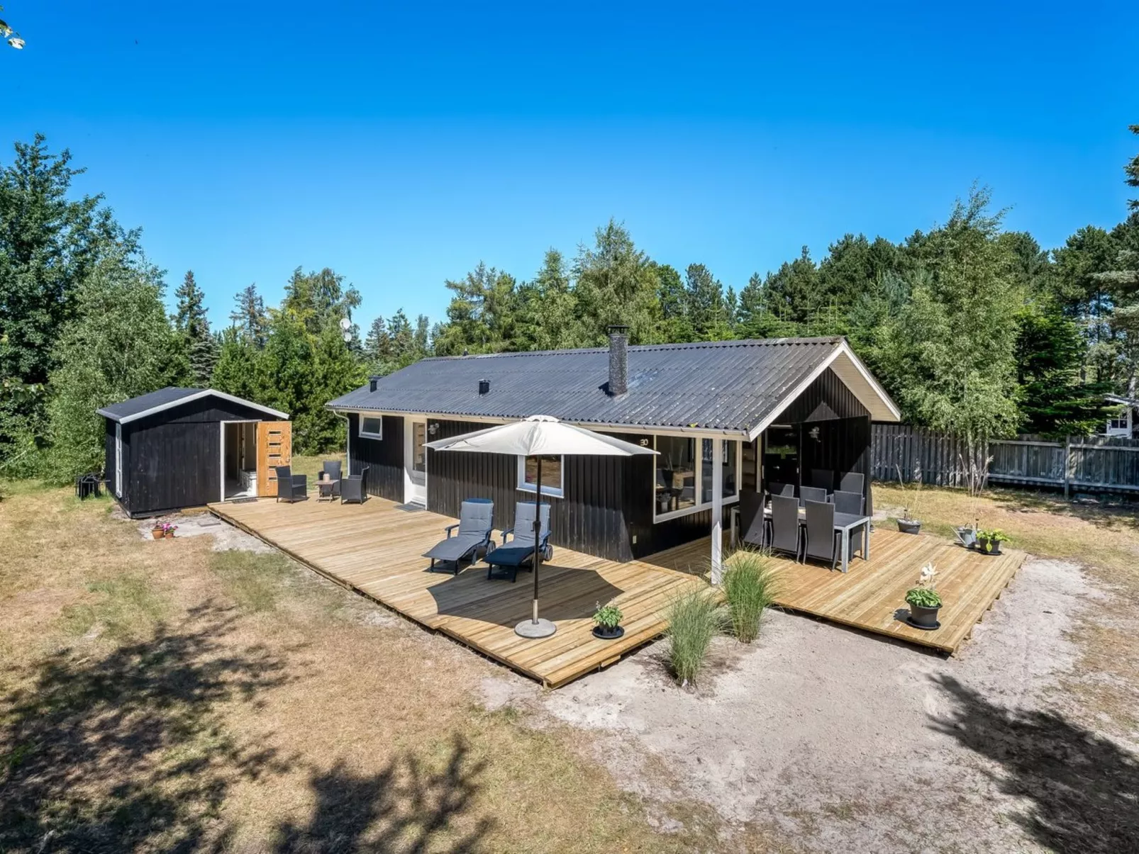 "Dorit" - 900m from the sea-Buiten