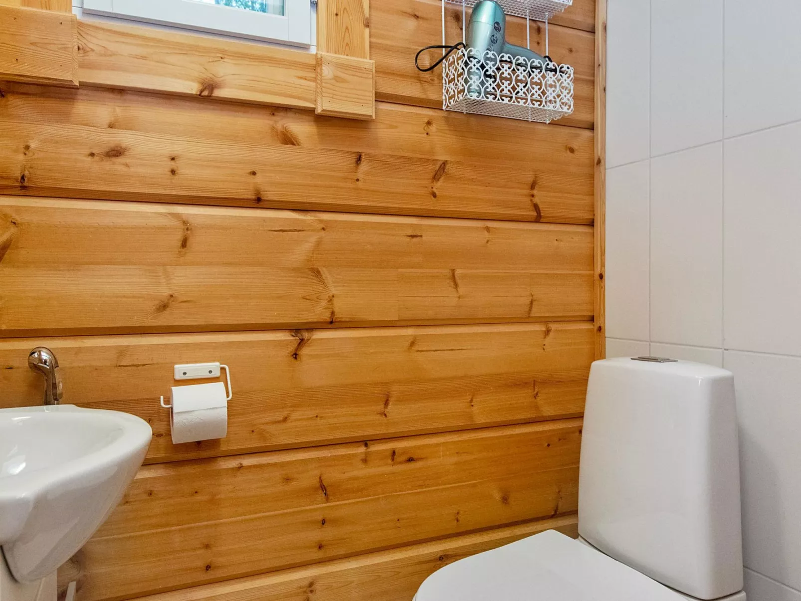 Mökki mikkola-Binnen