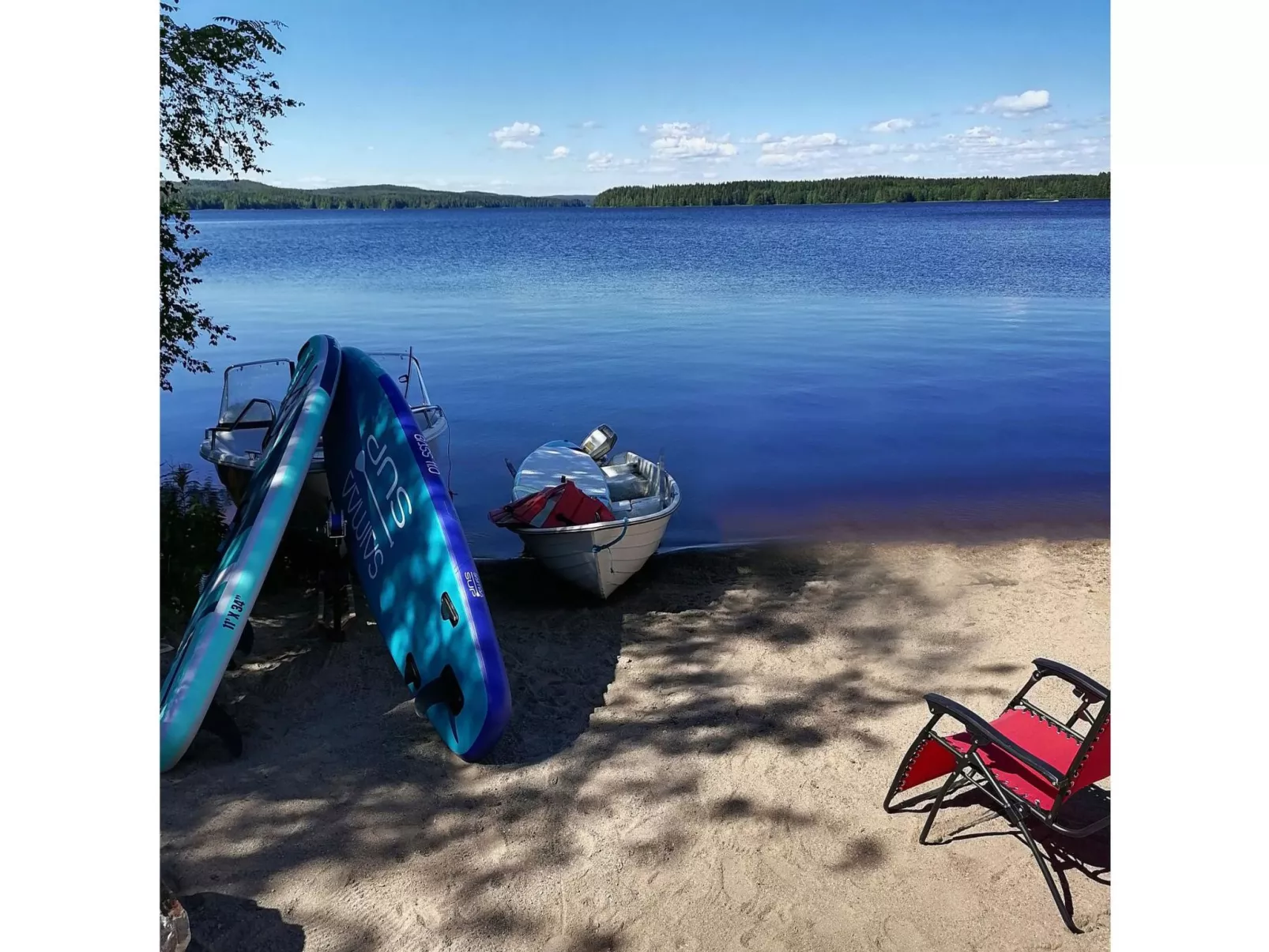 Lakeside villa-Binnen