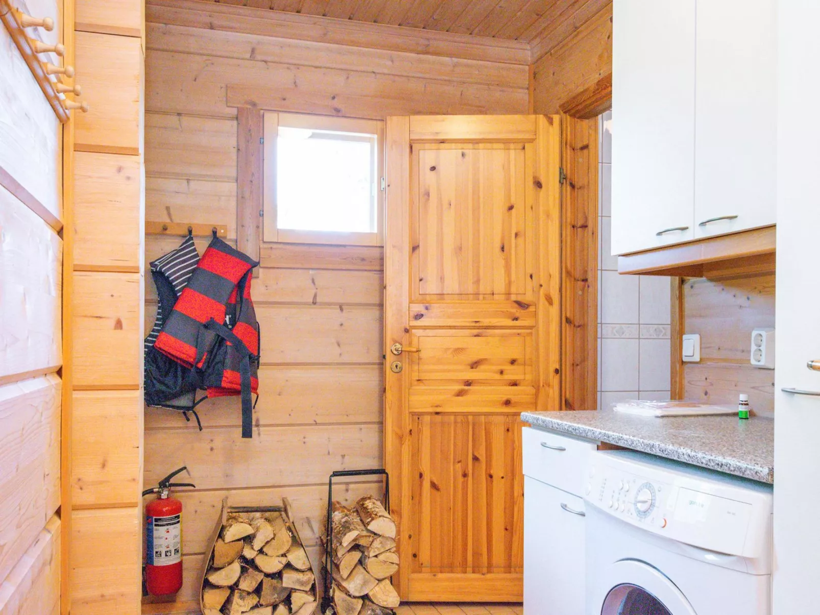 Hot pool cottage ainu-Binnen