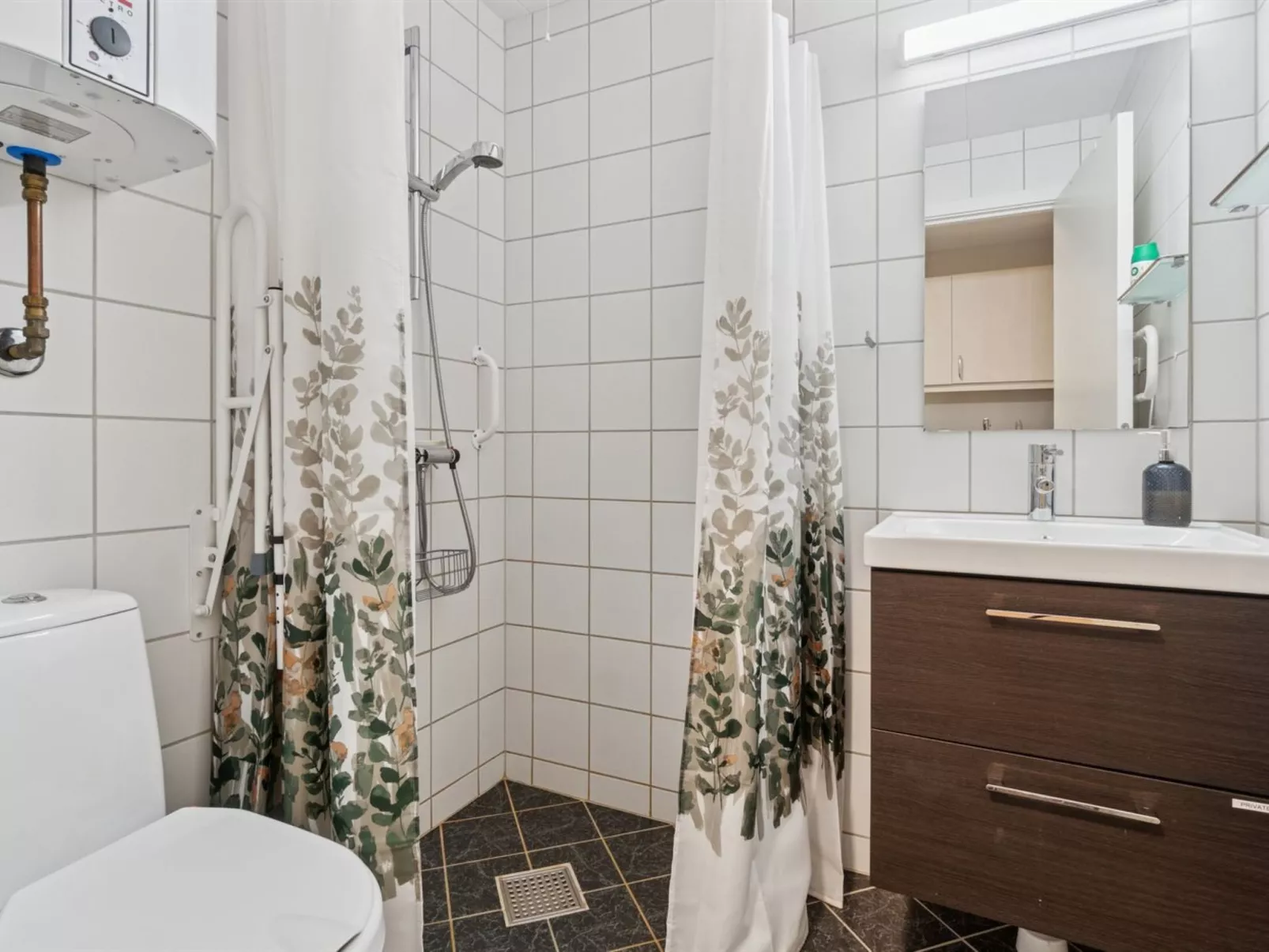 "Emppu" - 300m from the sea-Binnen