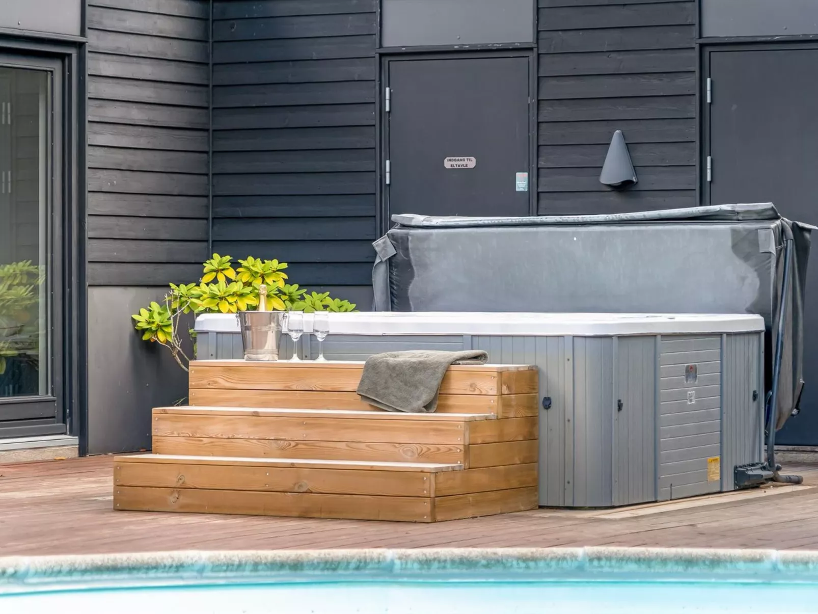 "Ejnarine" - 1.5km from the sea-Binnen