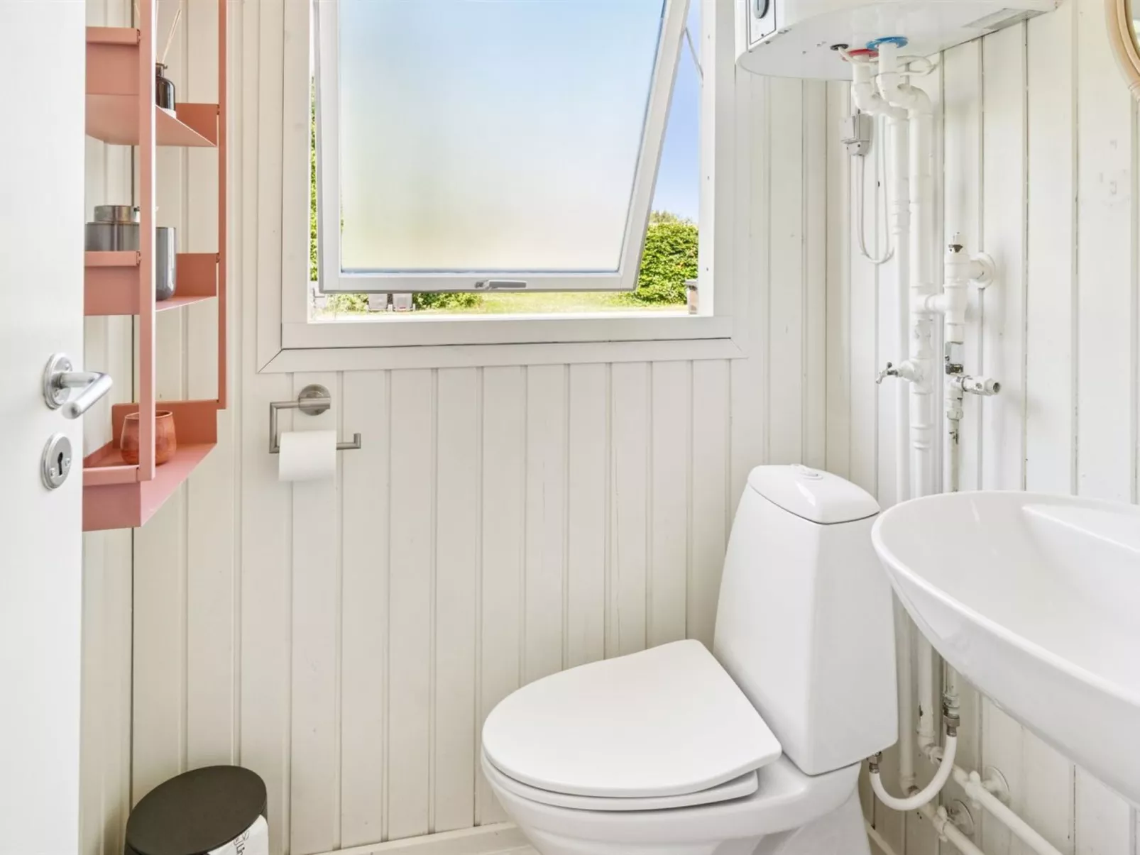 "Holmer" - 2.5km from the sea-Binnen