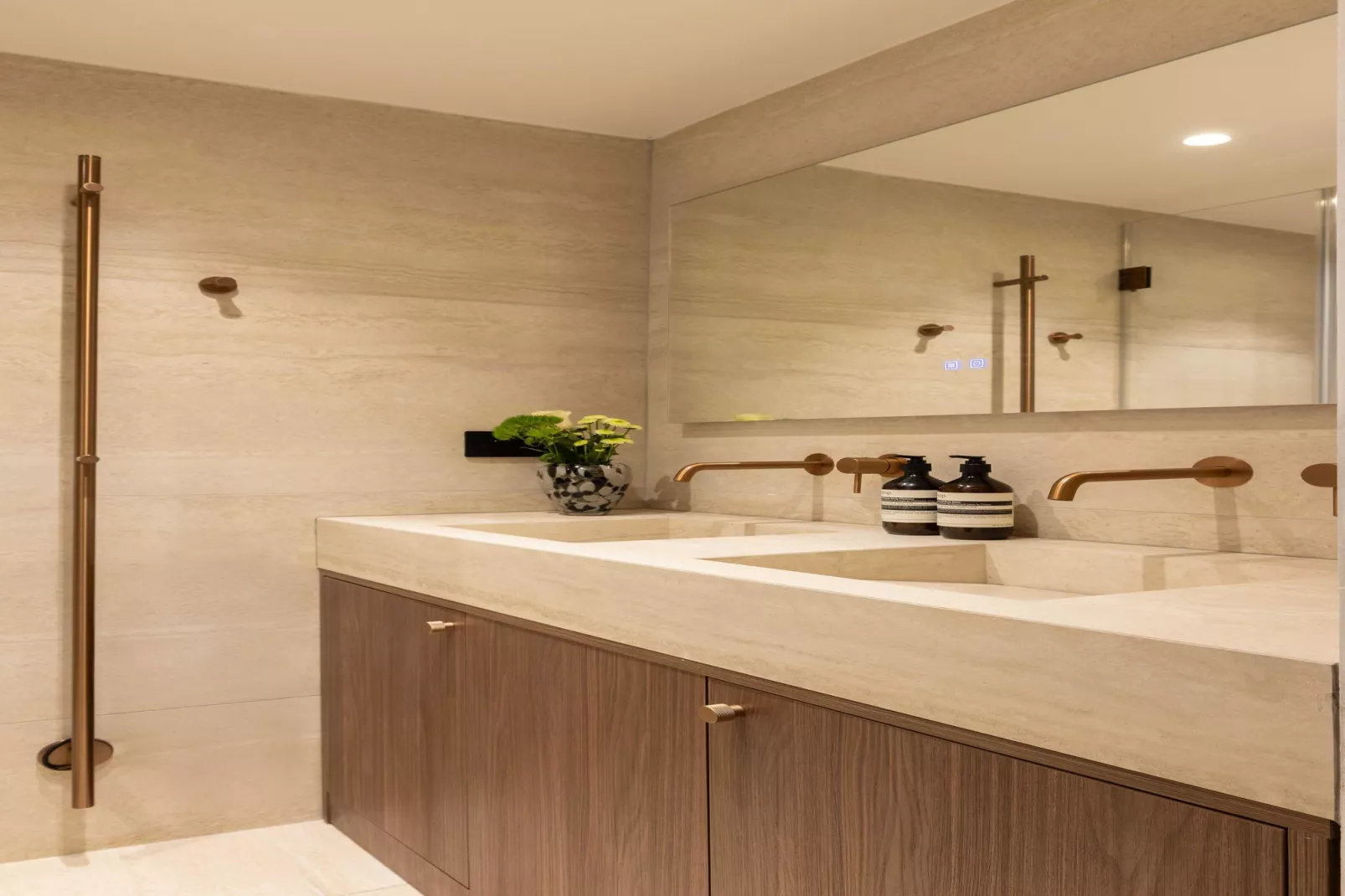 PPR-6-SAINTDENIS-Badkamer