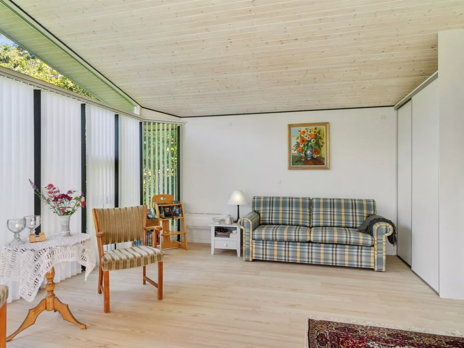 "Alfa" - 350m from the sea-Binnen