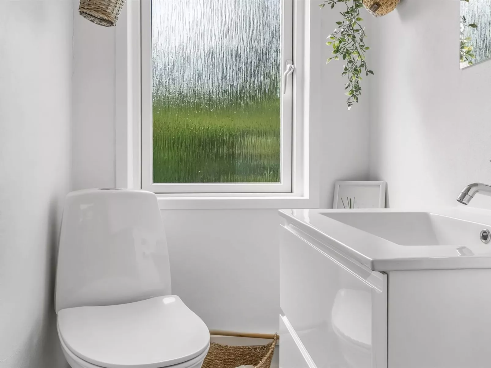 "Elske" -  from the sea-Binnen