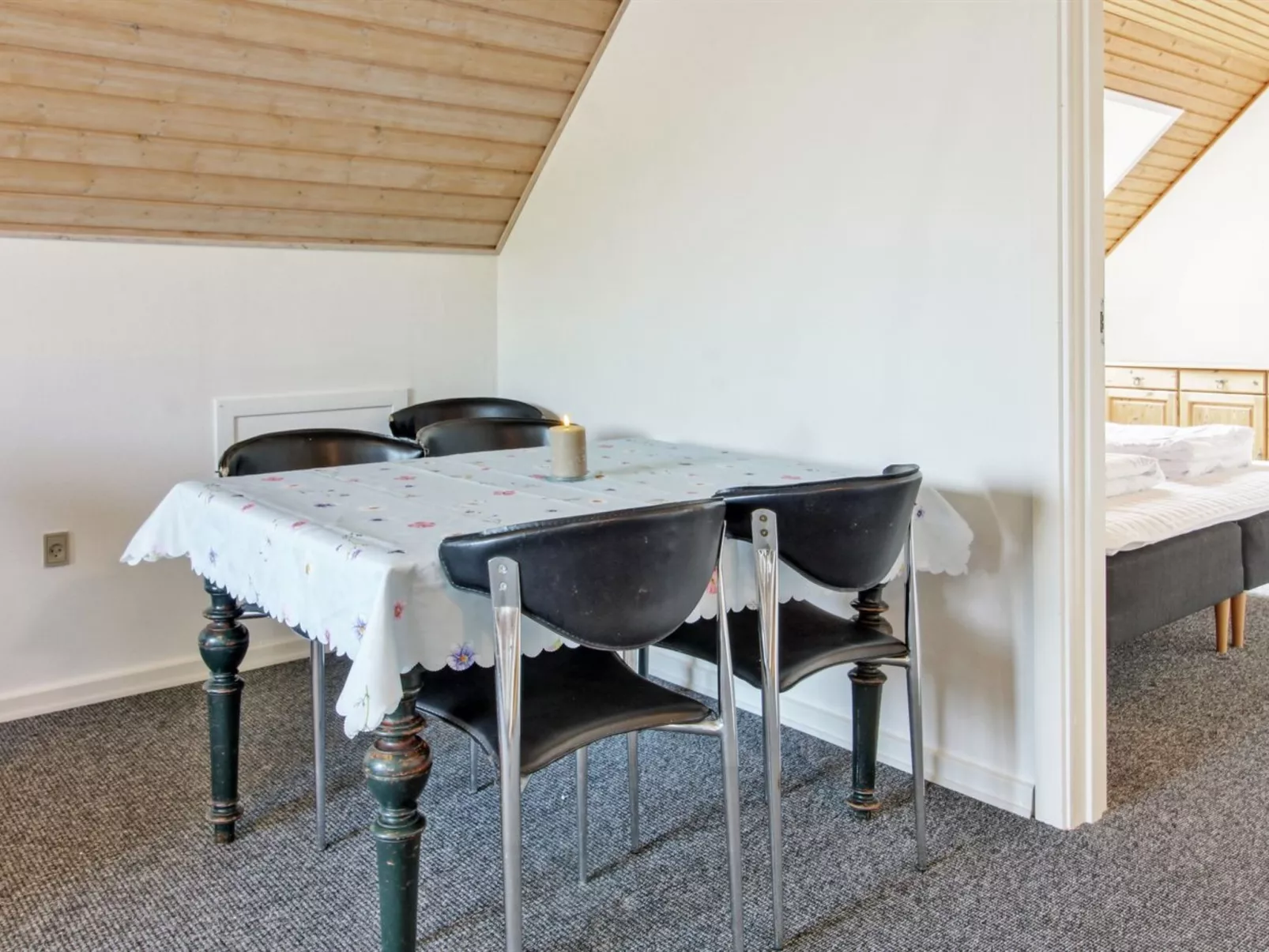 "Drine" - 19km from the sea-Binnen