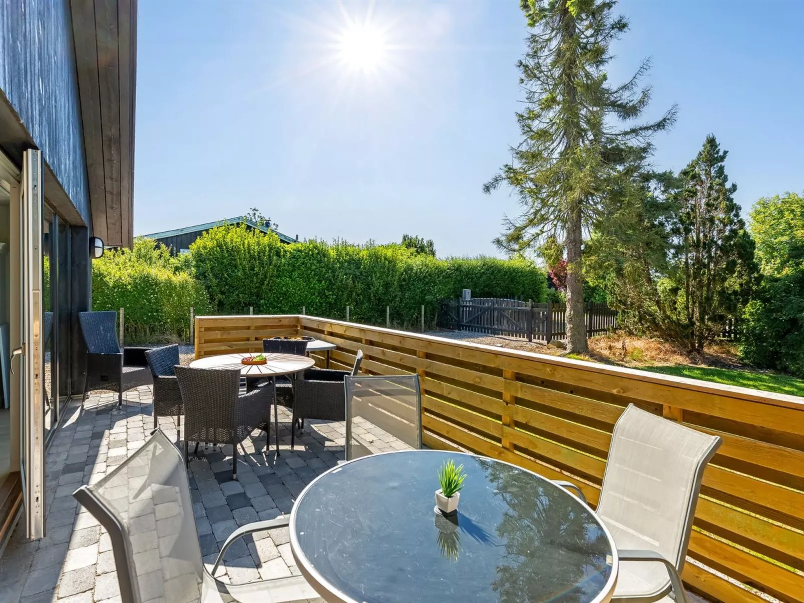 "Abel" - 250m from the sea