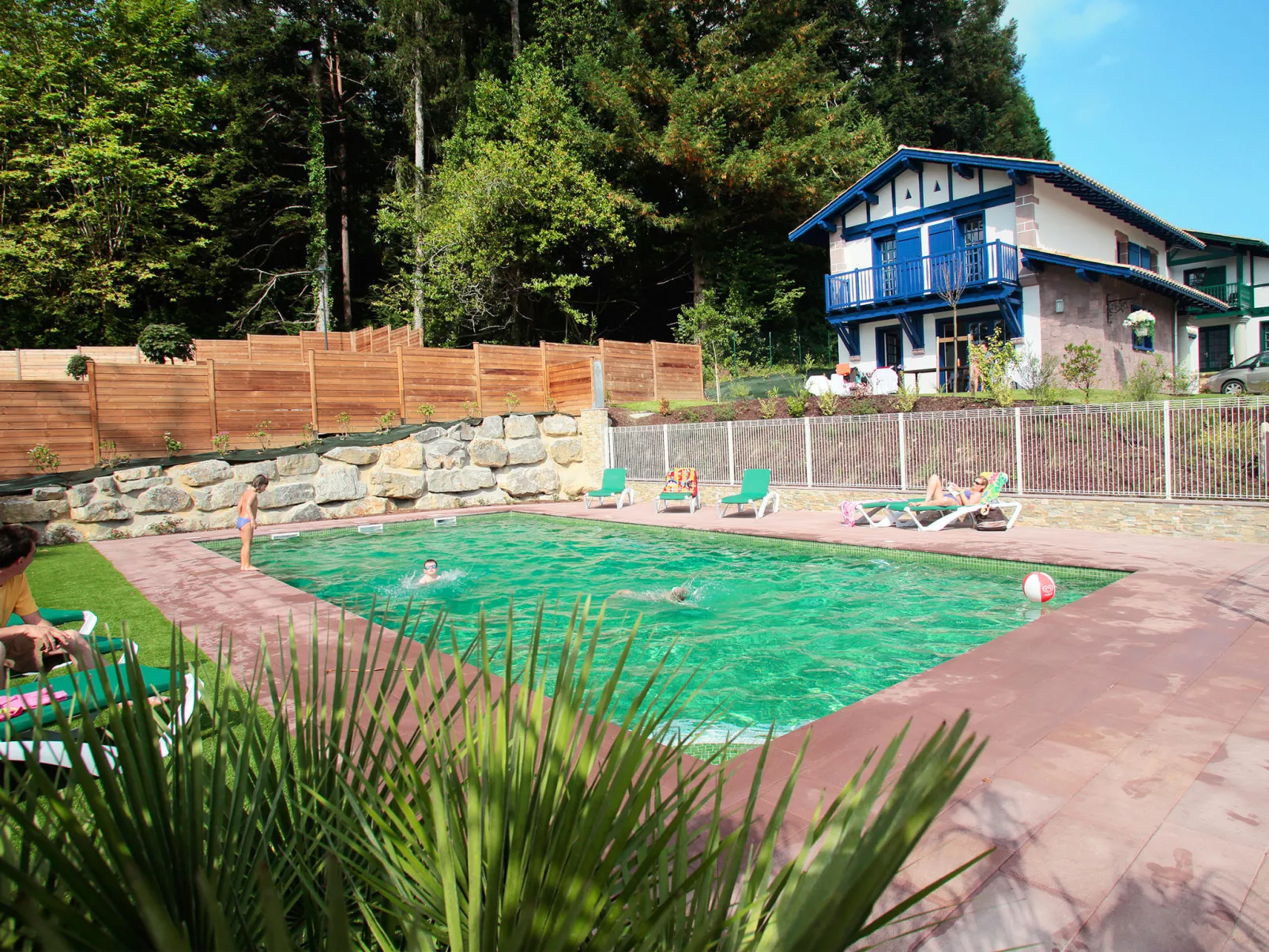 Le Domaine de Lana-Buiten