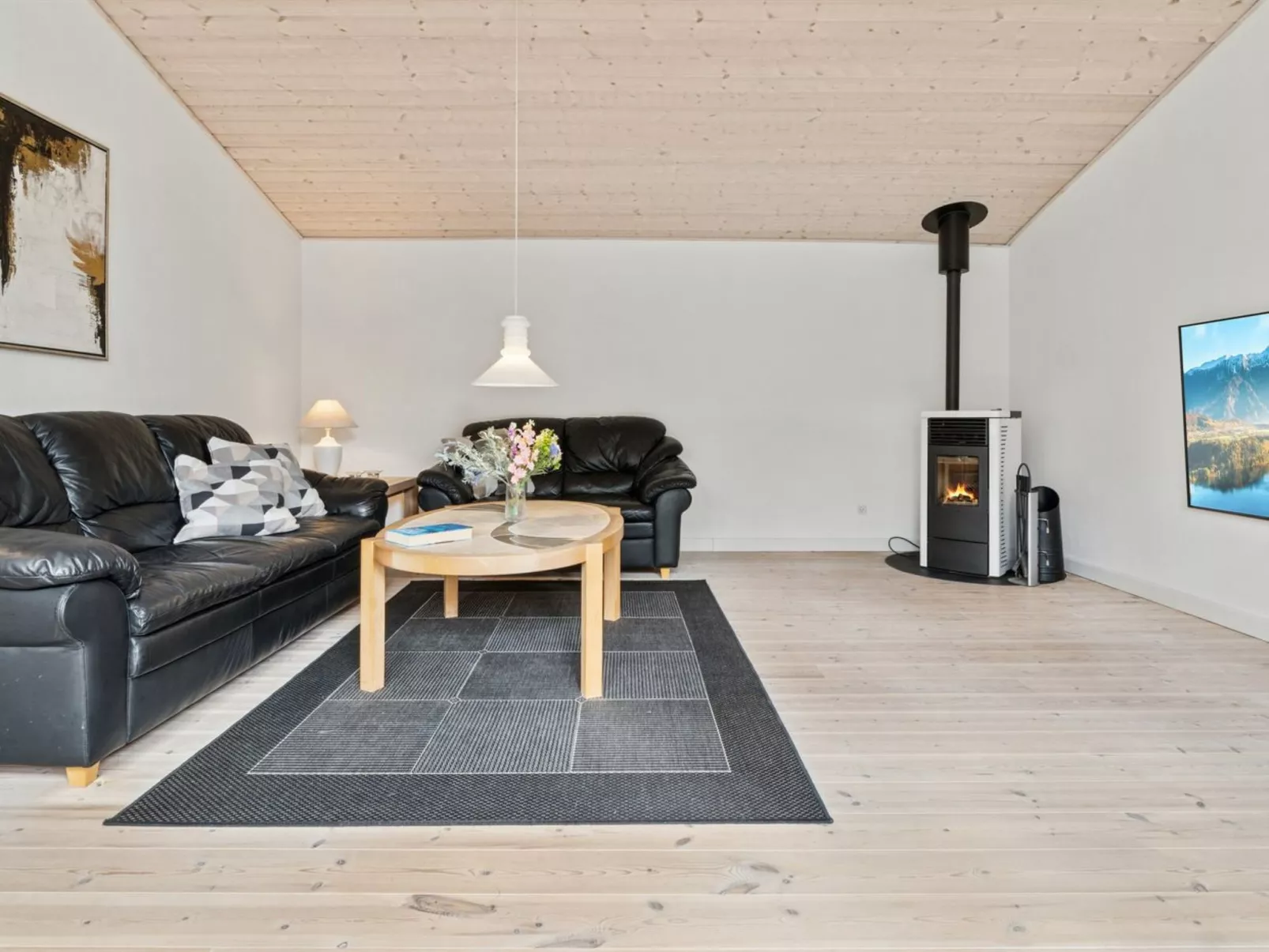 "Sixten" - 400m to the fjord-Binnen