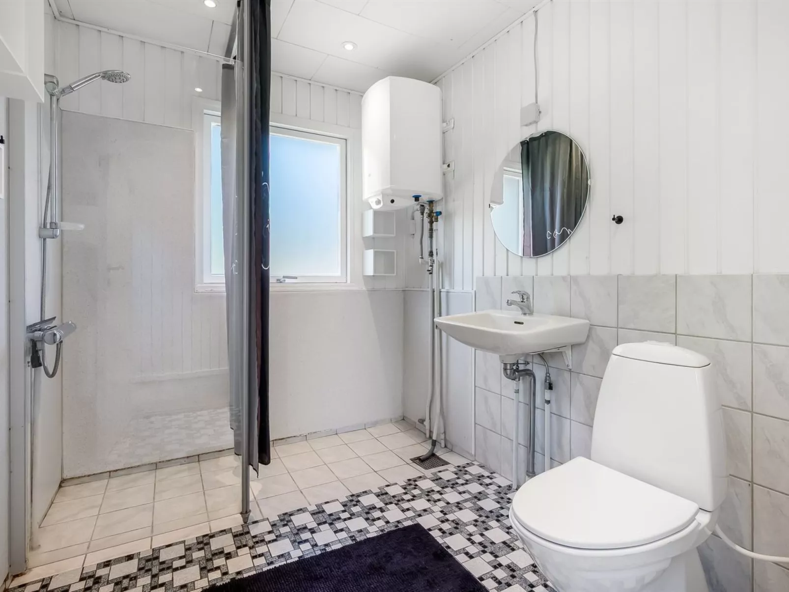 "Lillebror" - 7km from the sea-Binnen