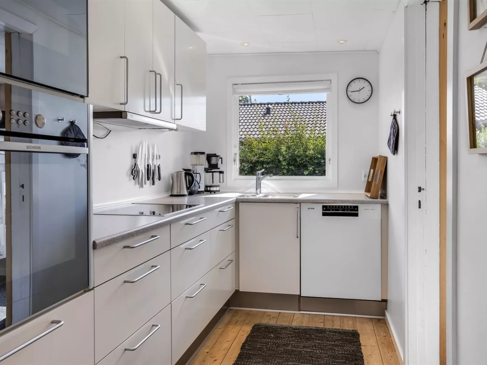 "Adia" - 500m from the sea-Binnen