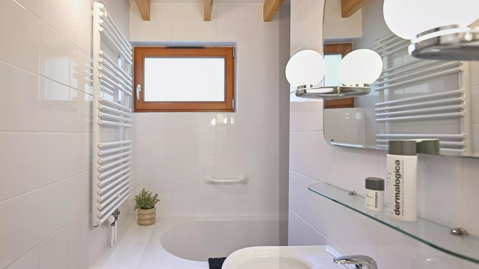 Hoeve Sonnevijver-Badkamer