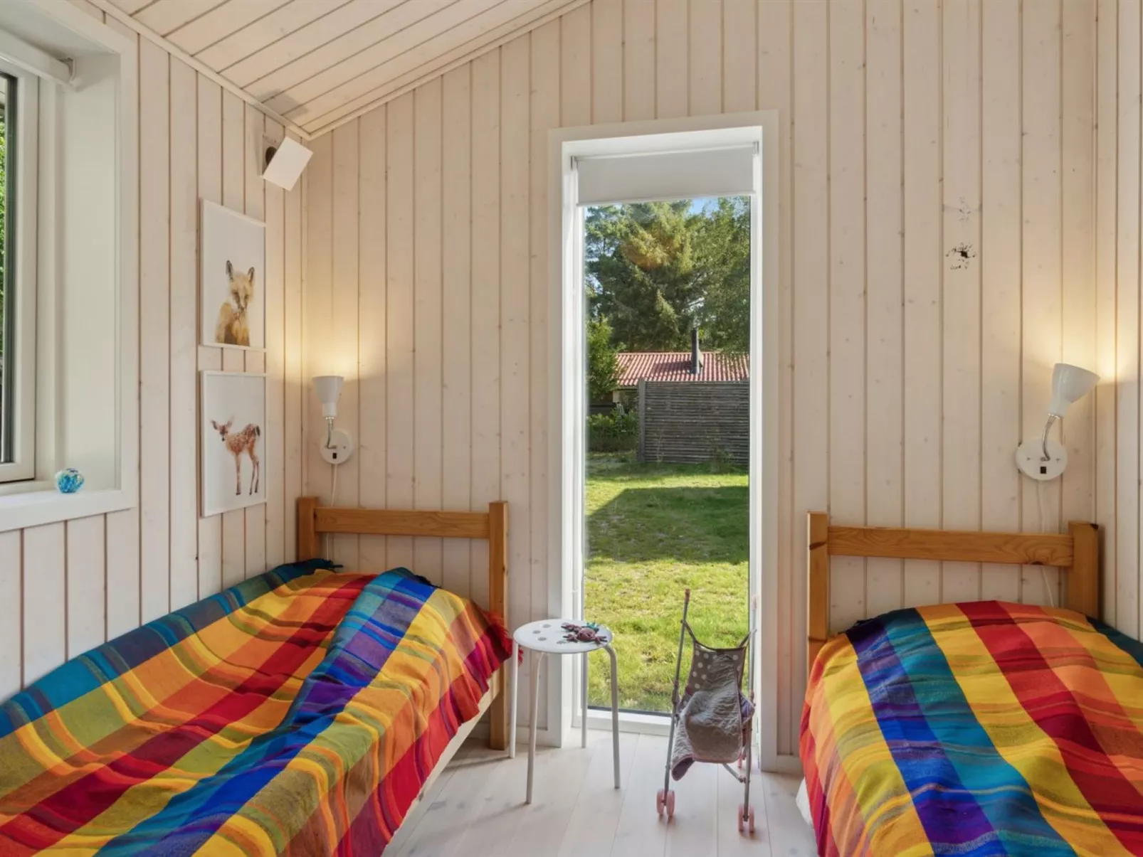 "Ovine" - 1.2km to the fjord-Binnen