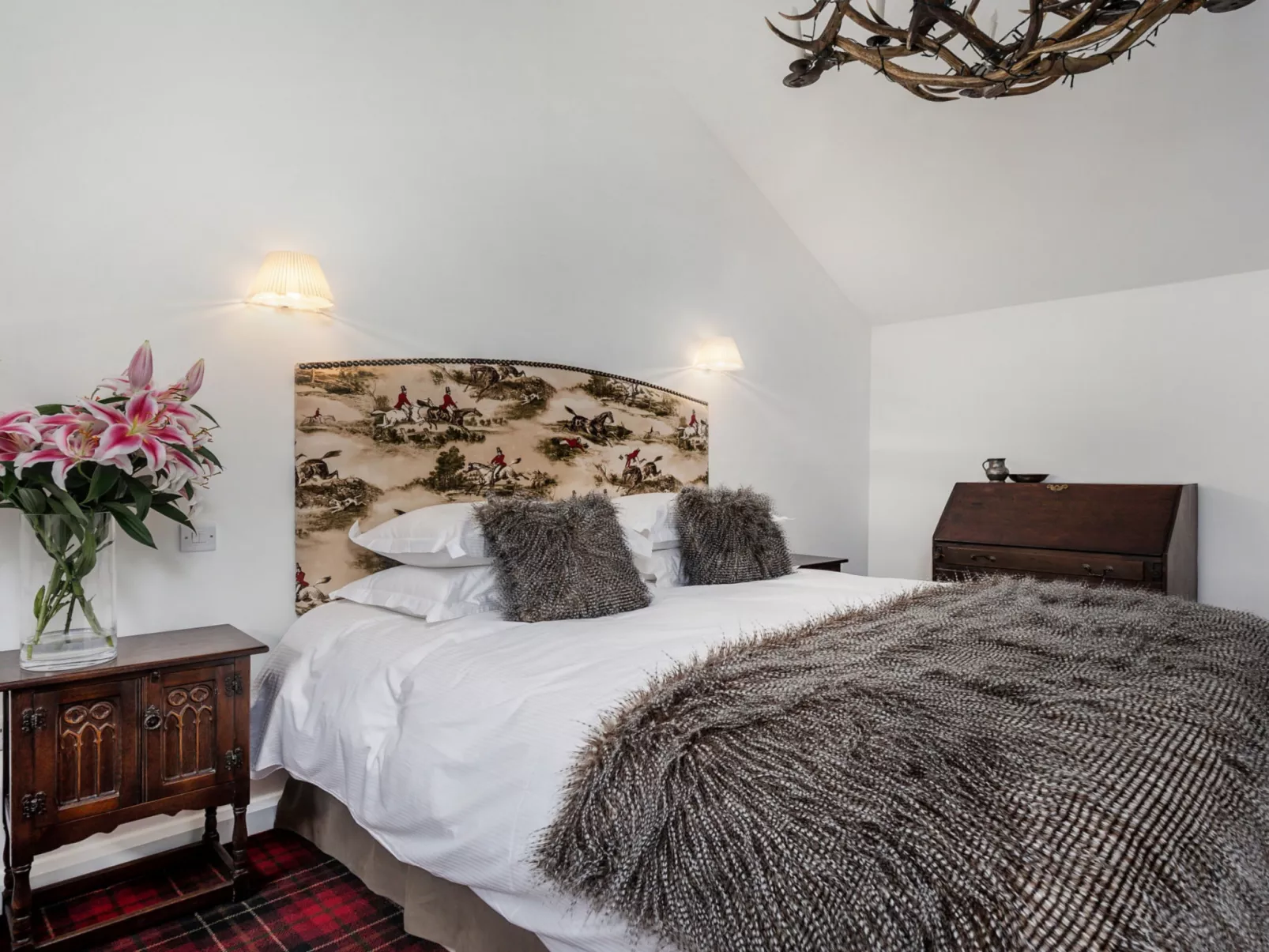 Middle Warble Stables-Binnen