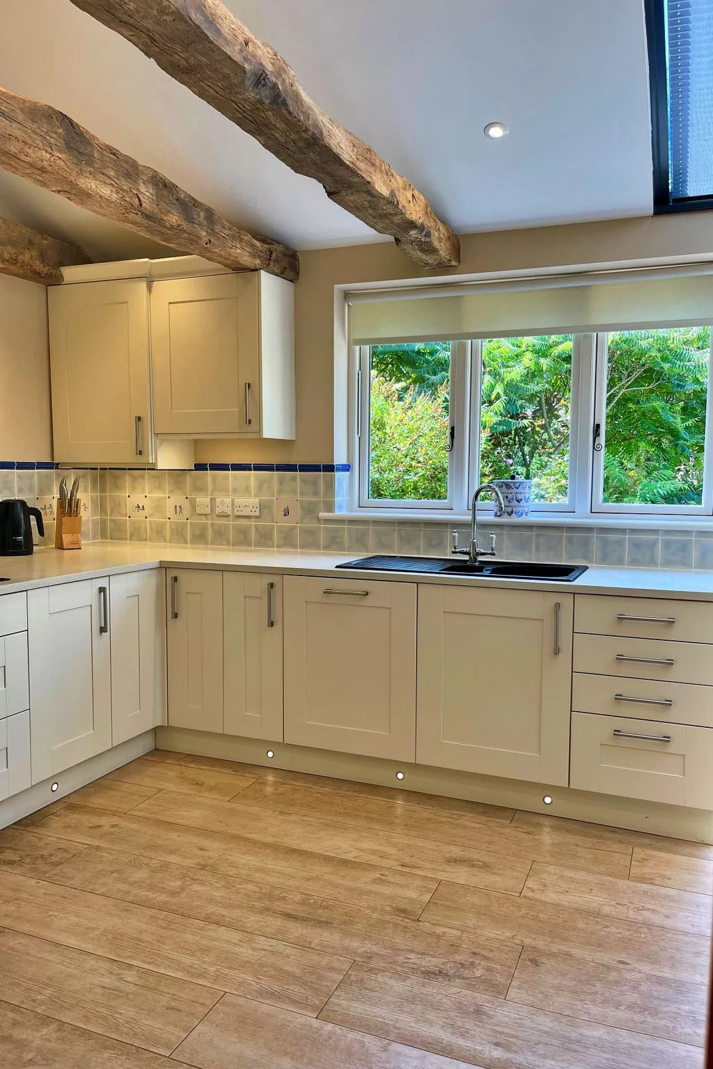 Berry Pen Cottage-Binnen